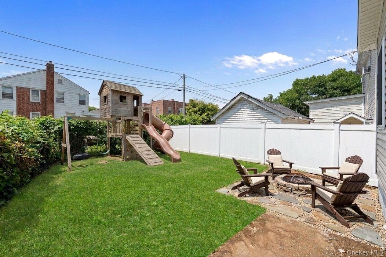 11614 141st Street thumbnail 9