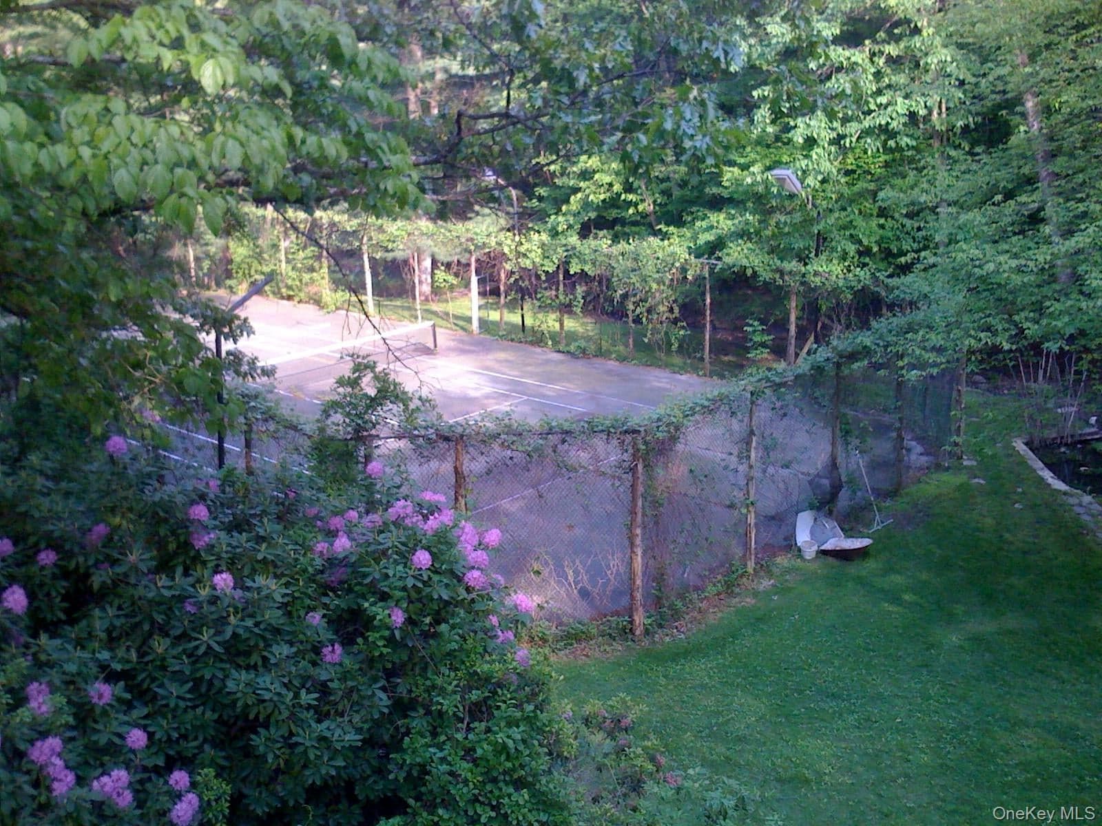 35 Saxon Woods RD thumbnail 13