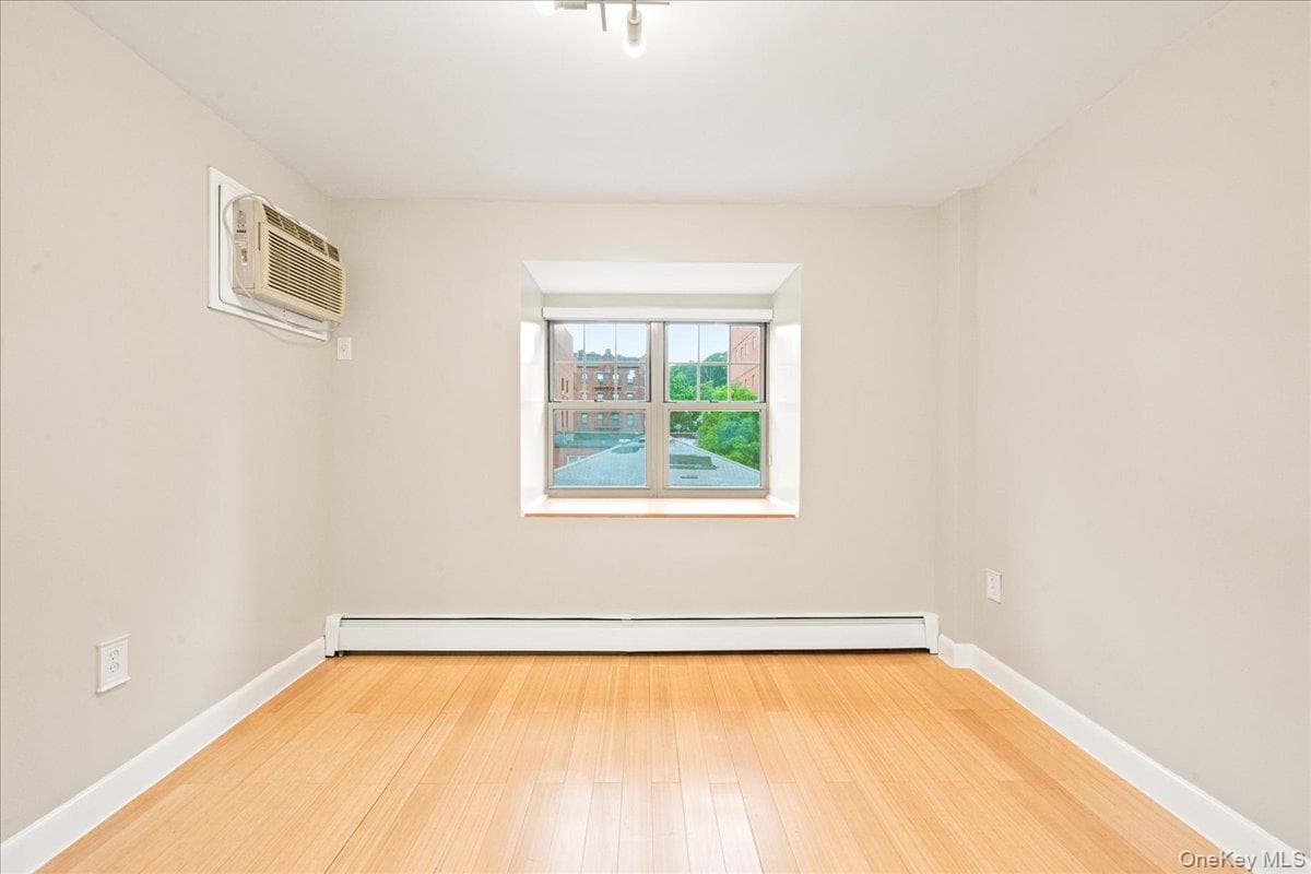 83-75 117th Street Unit: 4D thumbnail 20