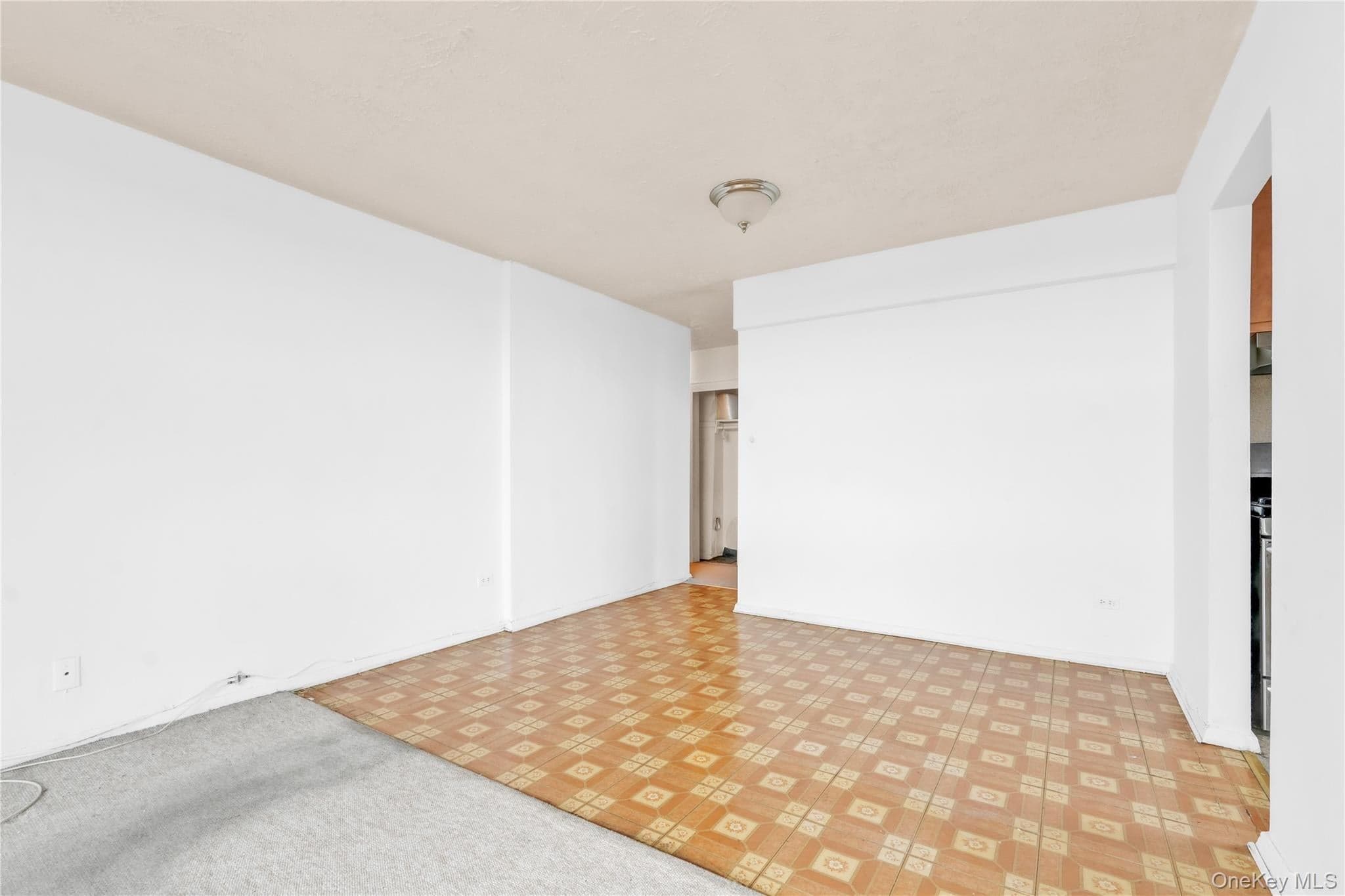 108-05 Astoria Boulevard Unit: 6-A thumbnail 3