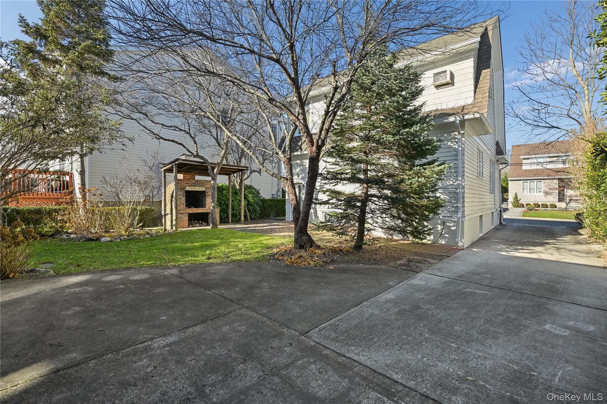 109 Longworth Avenue thumbnail 33