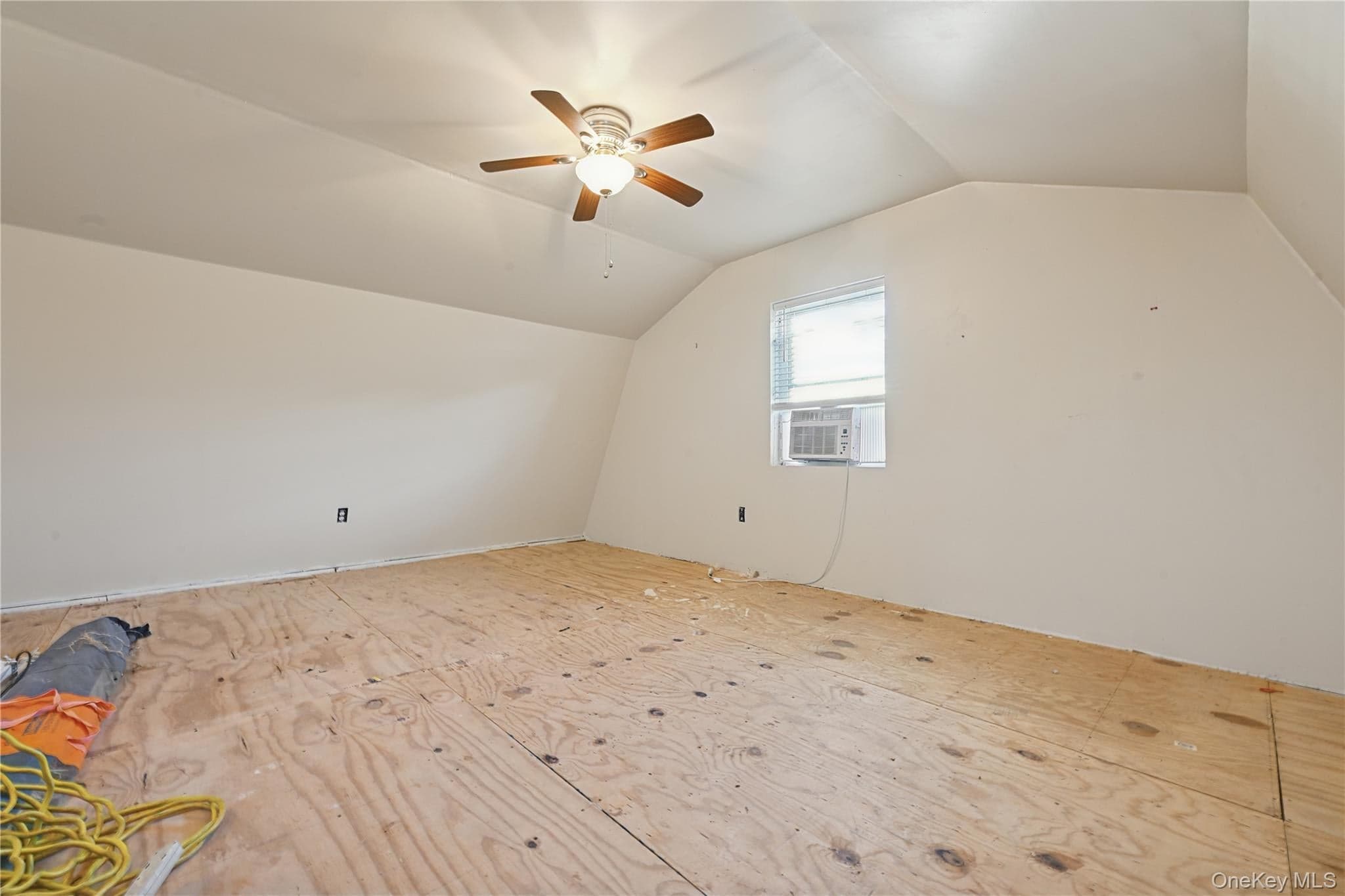 109 Longworth Avenue thumbnail 25