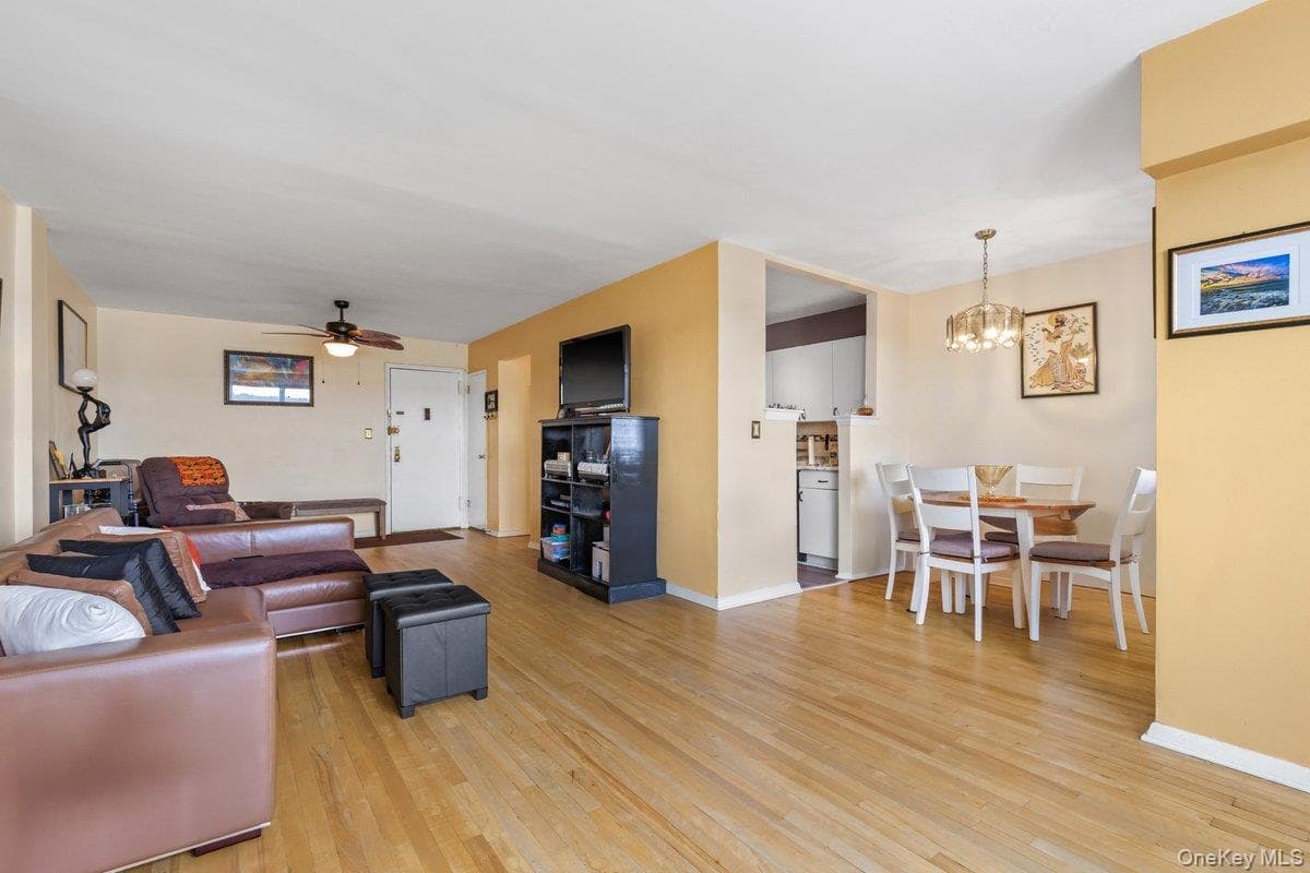 279 N Broadway Unit: 7A thumbnail 6