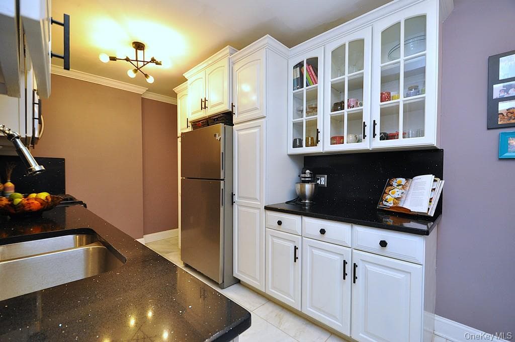 280 Bronxville Road Unit: 4O thumbnail 11
