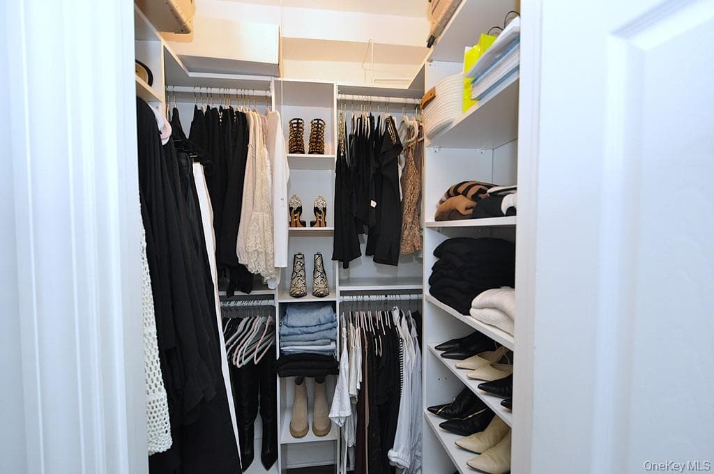 280 Bronxville Road Unit: 4O thumbnail 3