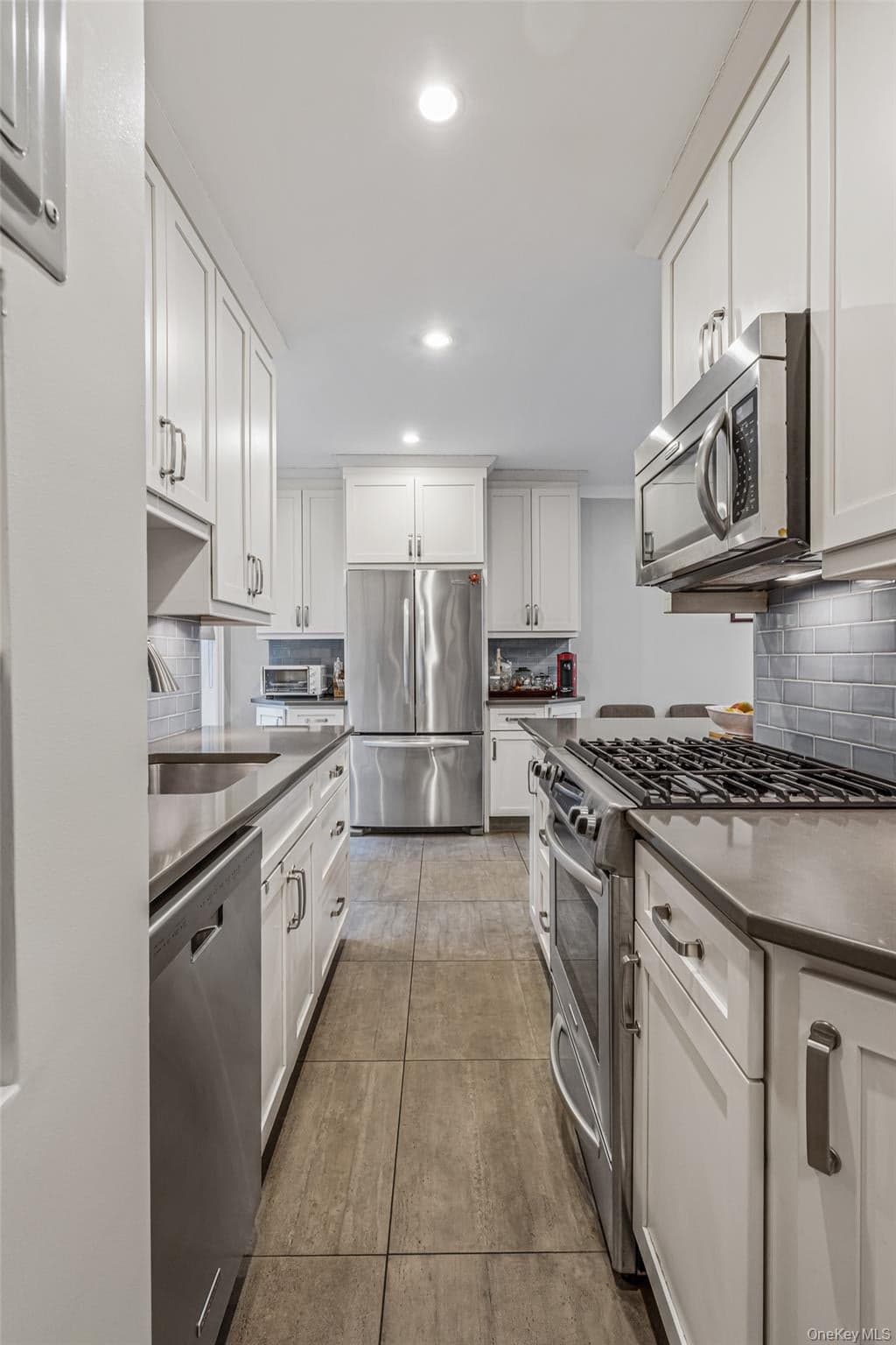 150 Burns St Unit: 3H/3G thumbnail 9