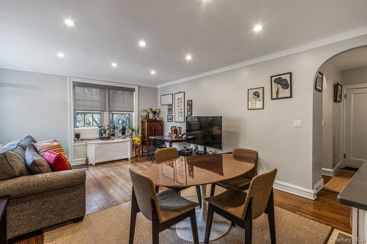 150 Burns St Unit: 3H/3G thumbnail 11