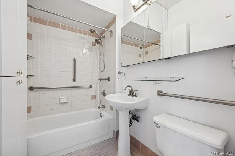 4-74 48th Avenue Unit: 5A thumbnail 4