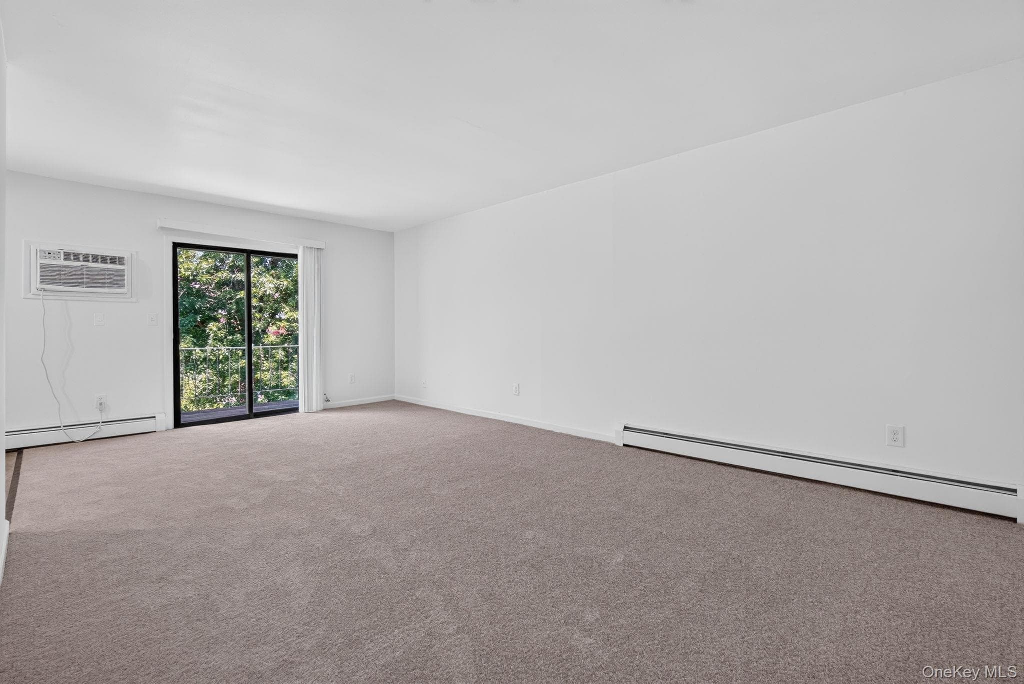 1802 Cherry Hill Drive thumbnail 2
