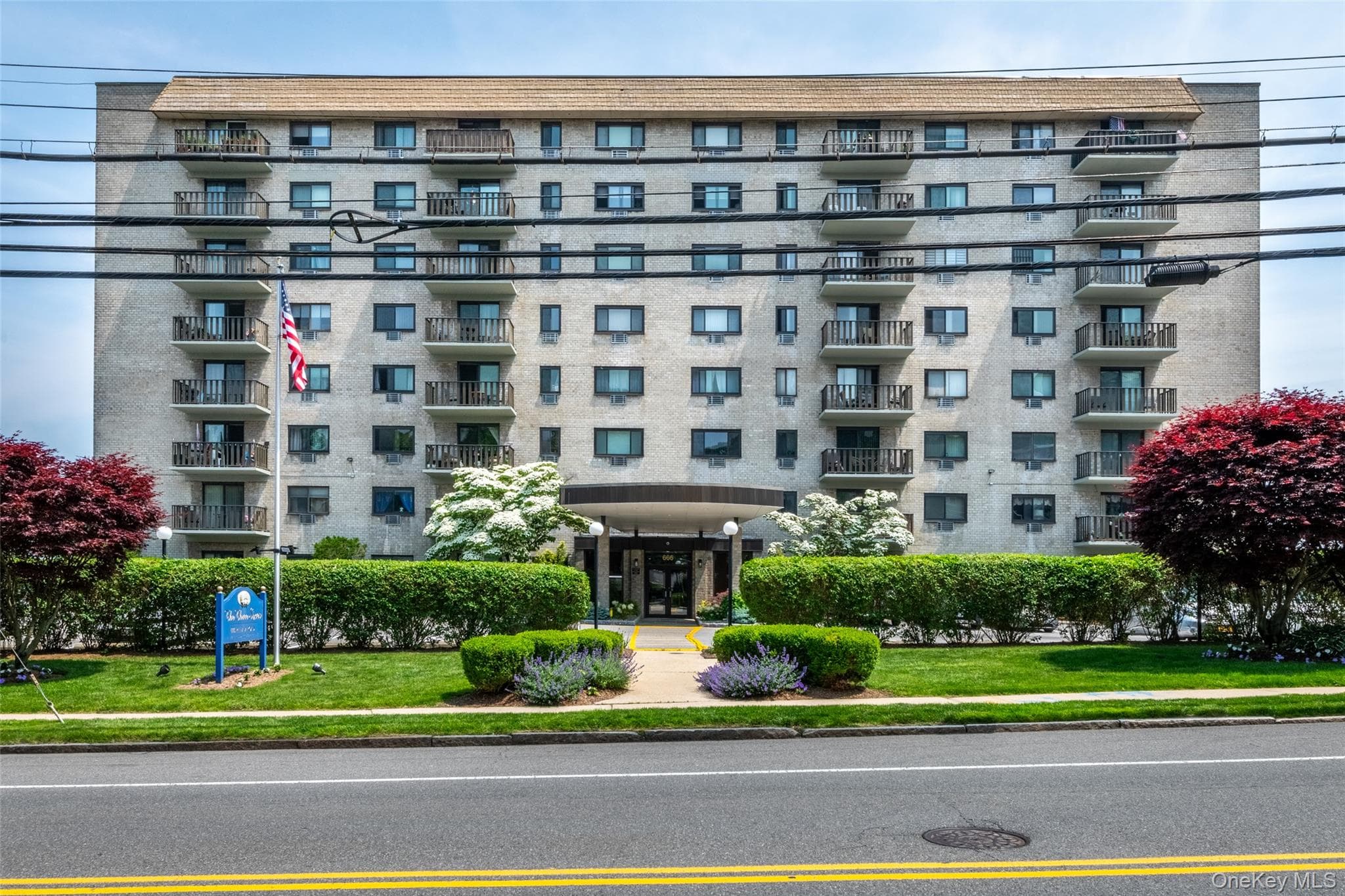 666 Pelham Road Unit: 7B, New Rochelle