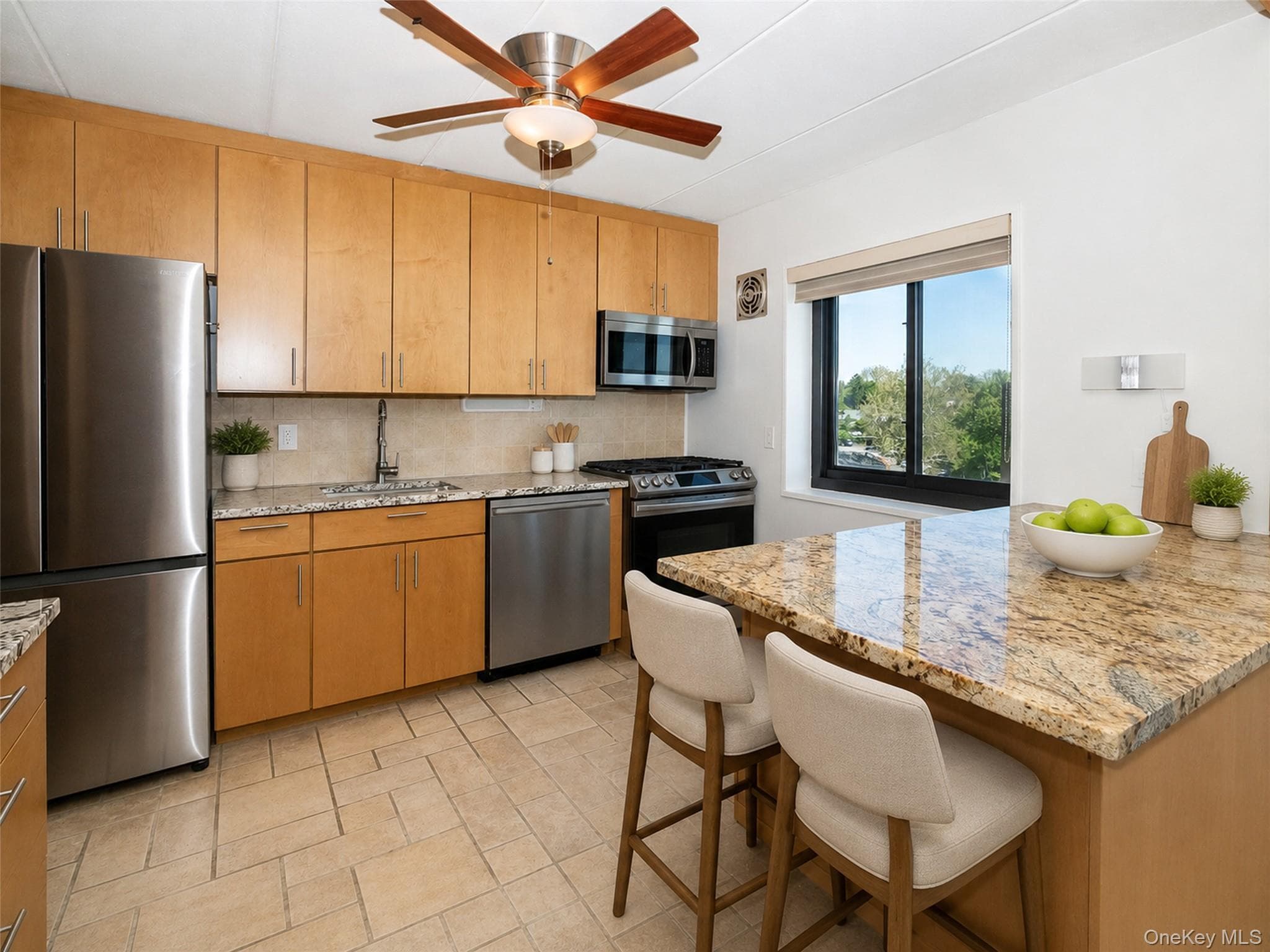 666 Pelham Road Unit: 7B thumbnail 9
