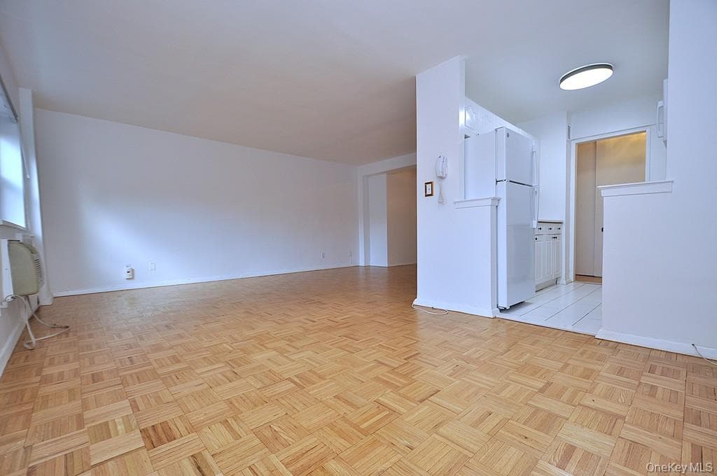 111 E Hartsdale Avenue Unit: 3D thumbnail 17