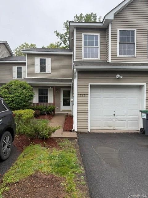 212 Hillside Lane, Ellenville