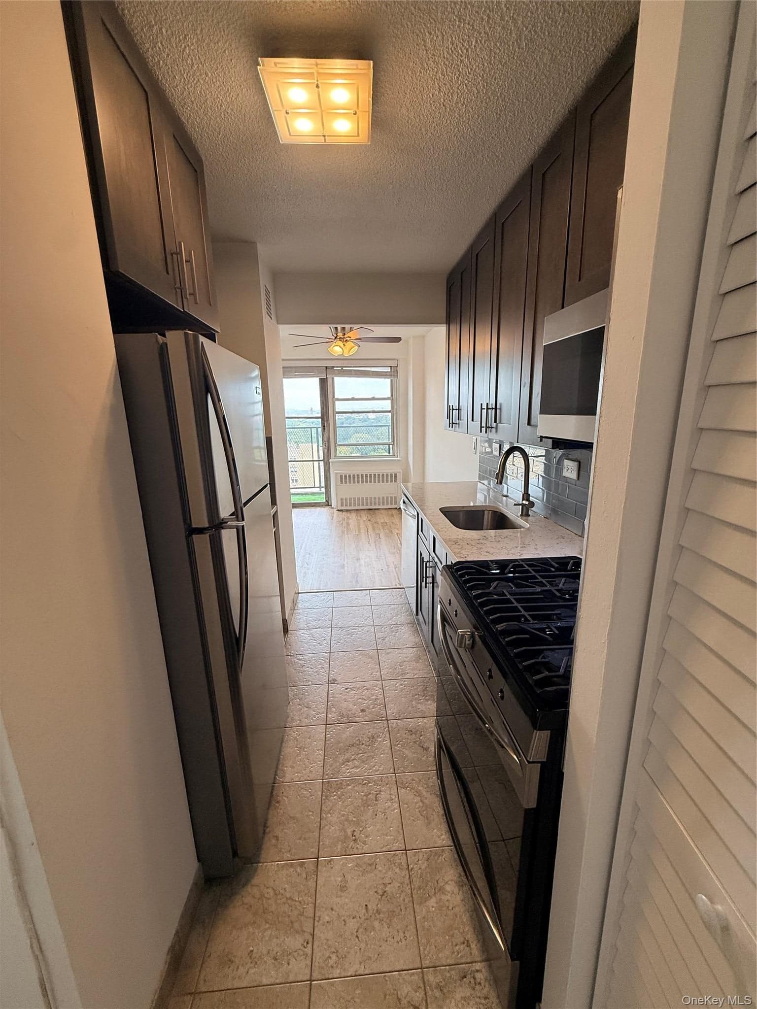 2550 Olinville Avenue Unit: 15H thumbnail 7