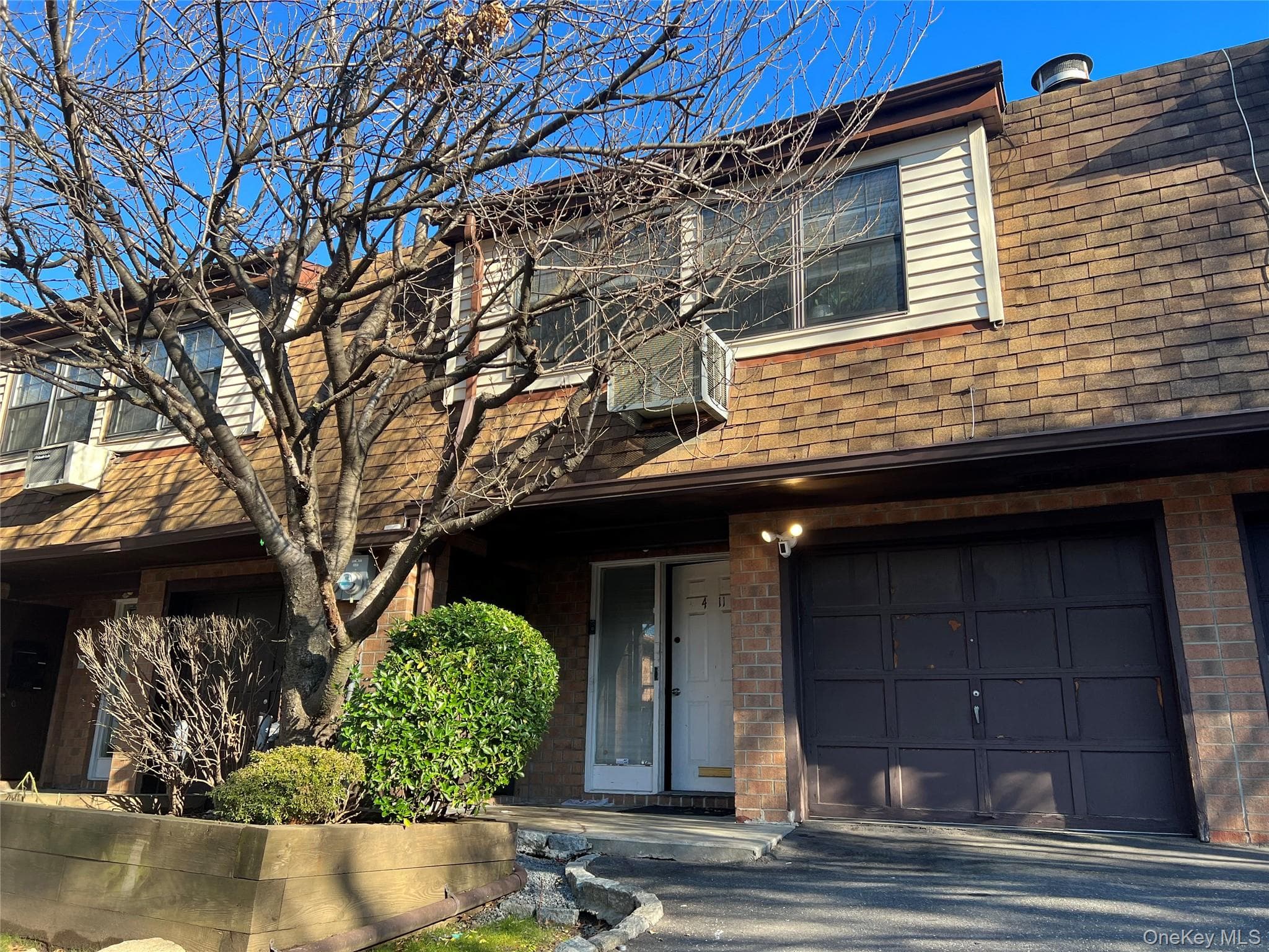 411 121st Street Unit: 12, College Point