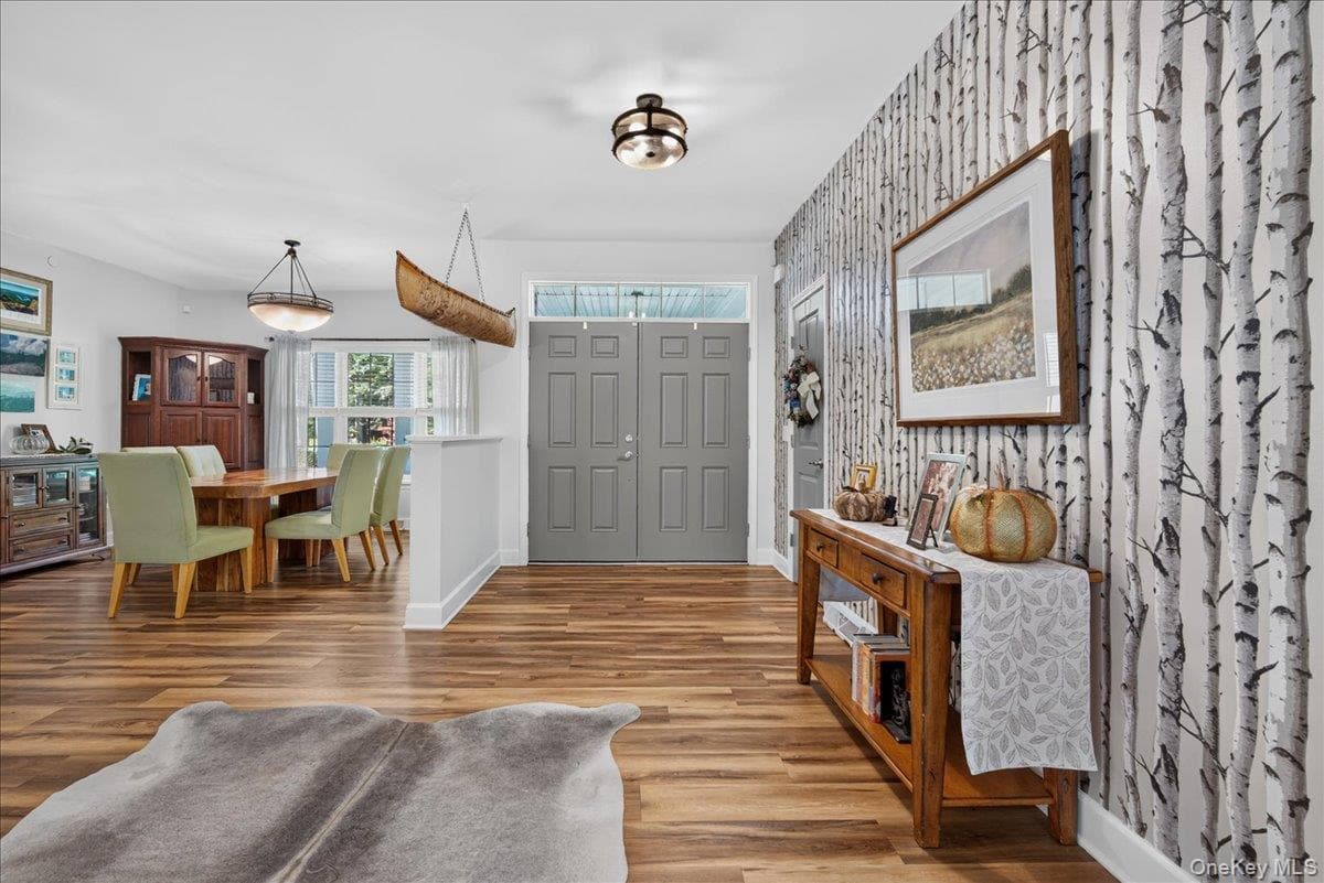 1410 Cosgrove Drive thumbnail 9