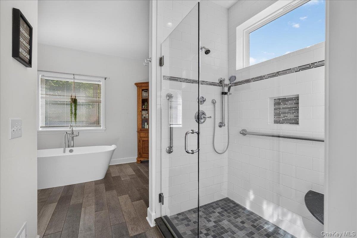1410 Cosgrove Drive thumbnail 20