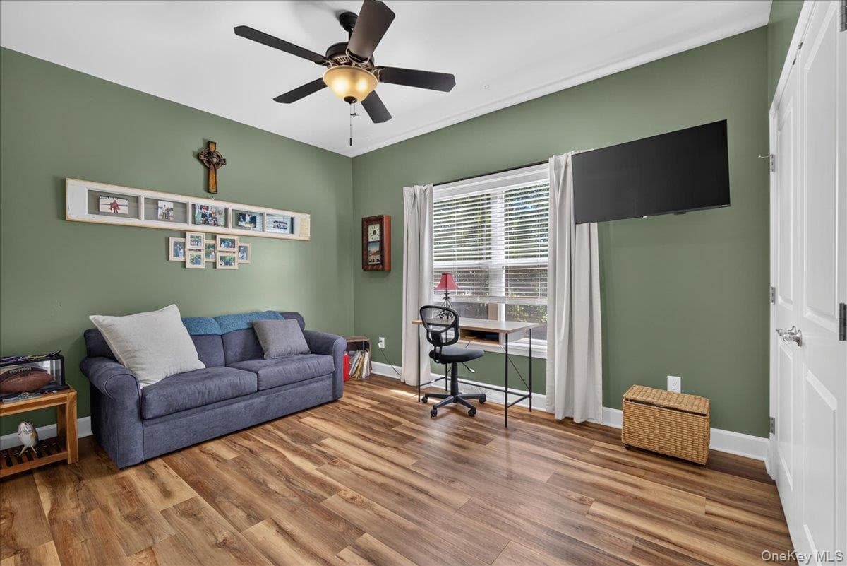 1410 Cosgrove Drive thumbnail 26