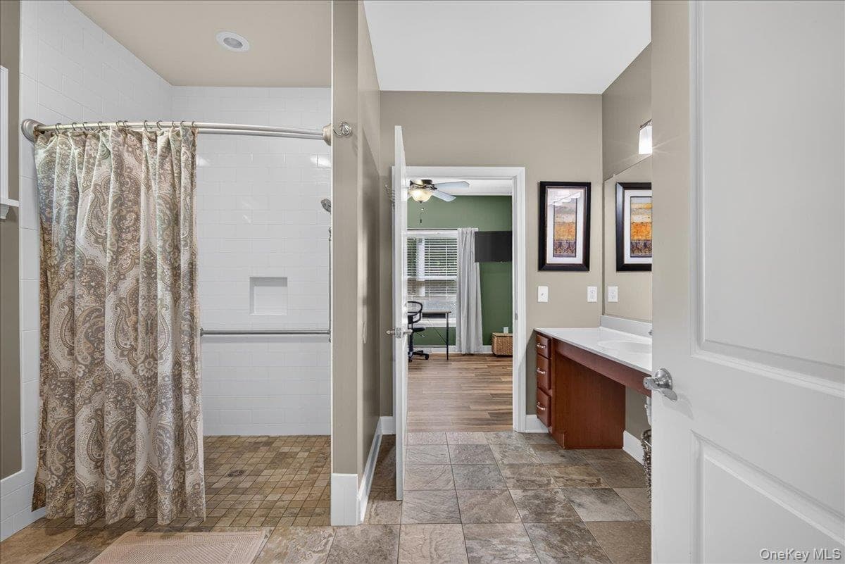 1410 Cosgrove Drive thumbnail 22