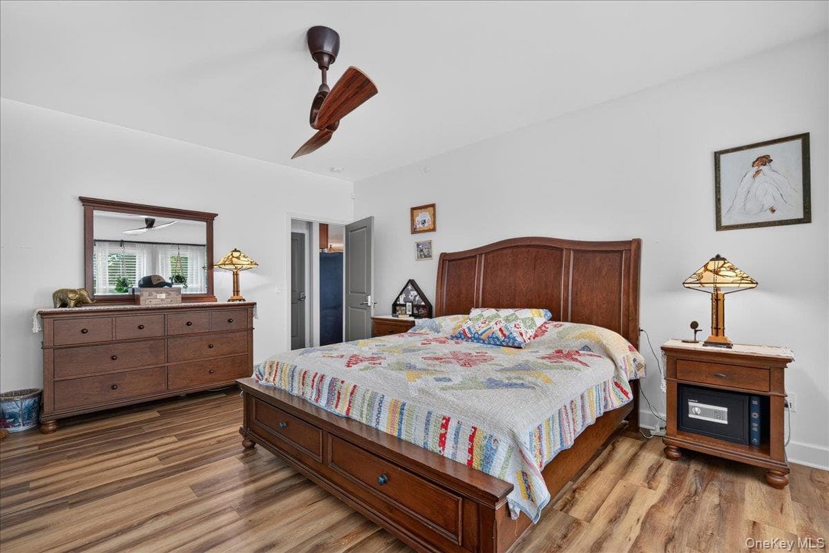 1410 Cosgrove Drive thumbnail 18