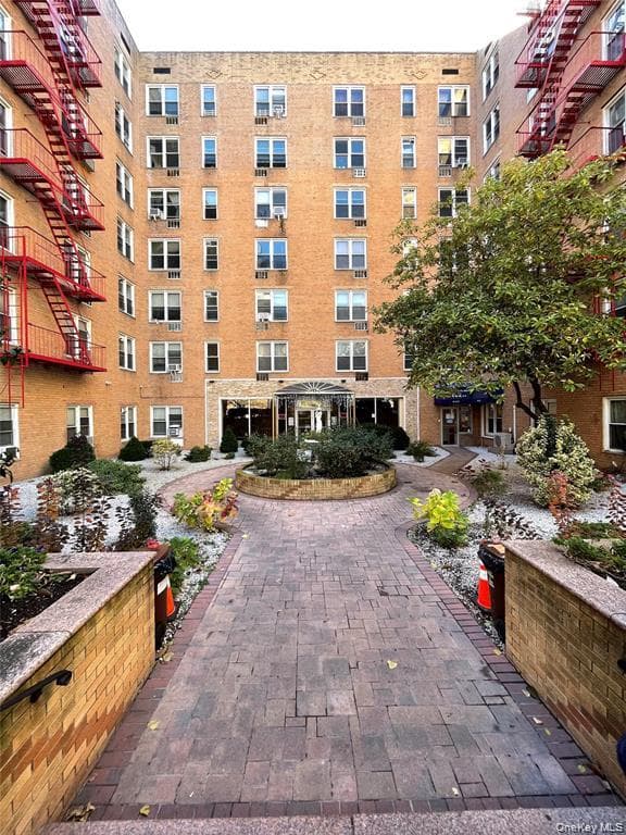 42-42 Colden Street Unit: B21 thumbnail 13