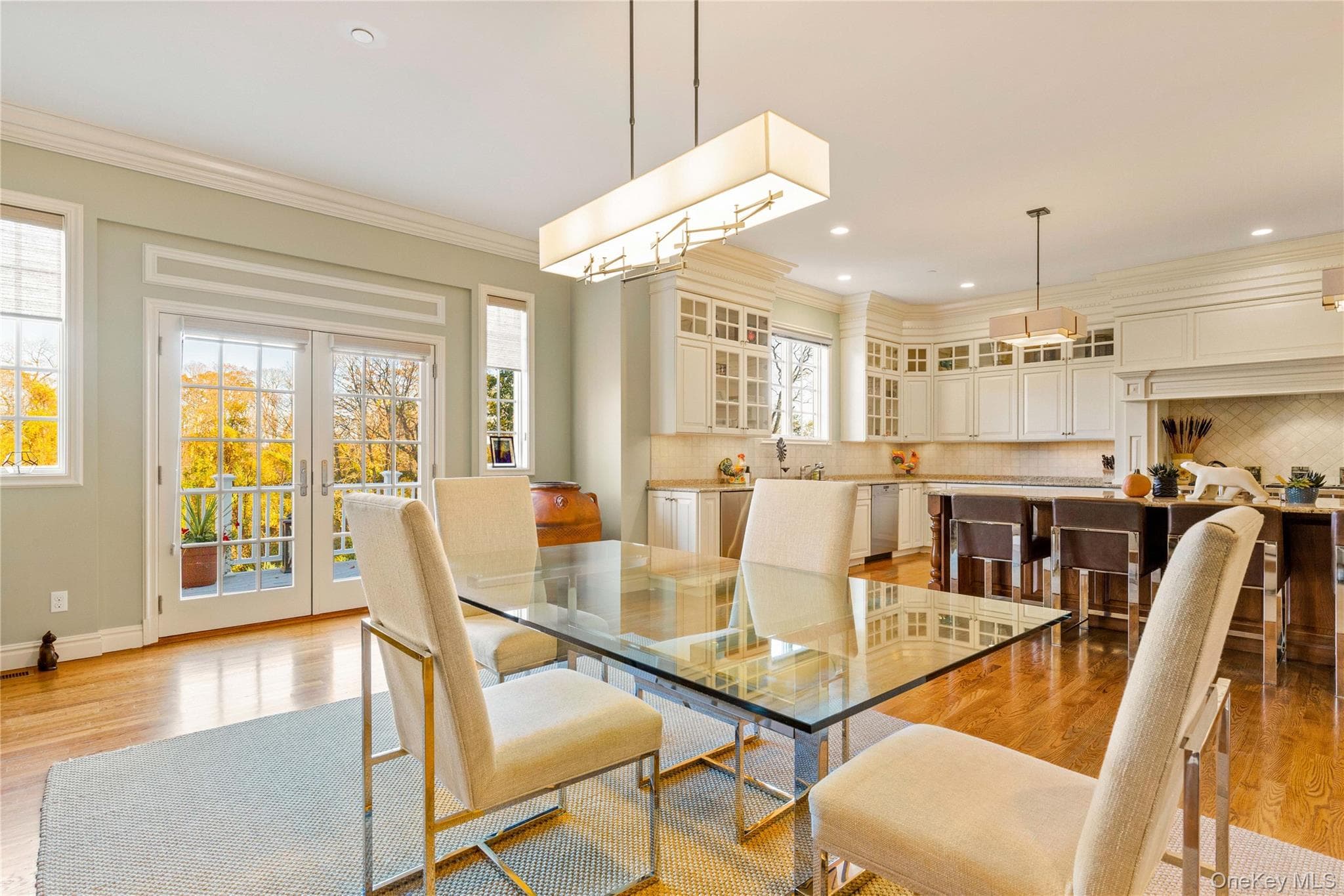 15 Knightsbridge Manor Road thumbnail 19