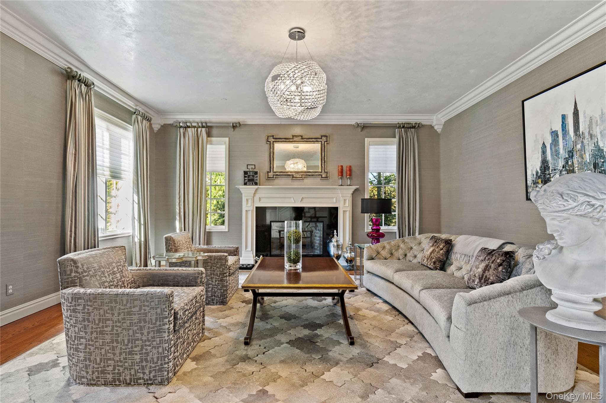 15 Knightsbridge Manor Road thumbnail 5