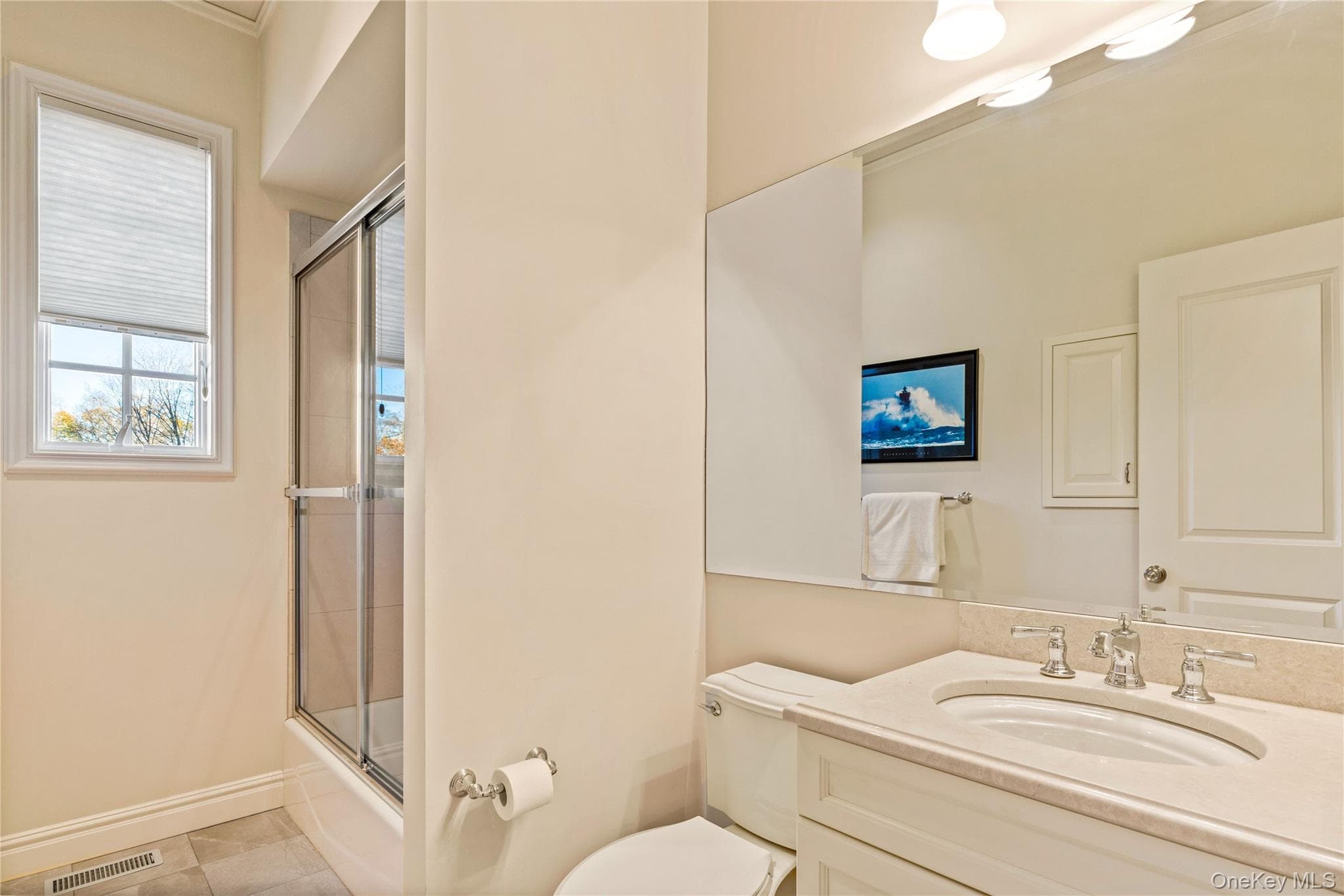 15 Knightsbridge Manor Road thumbnail 25