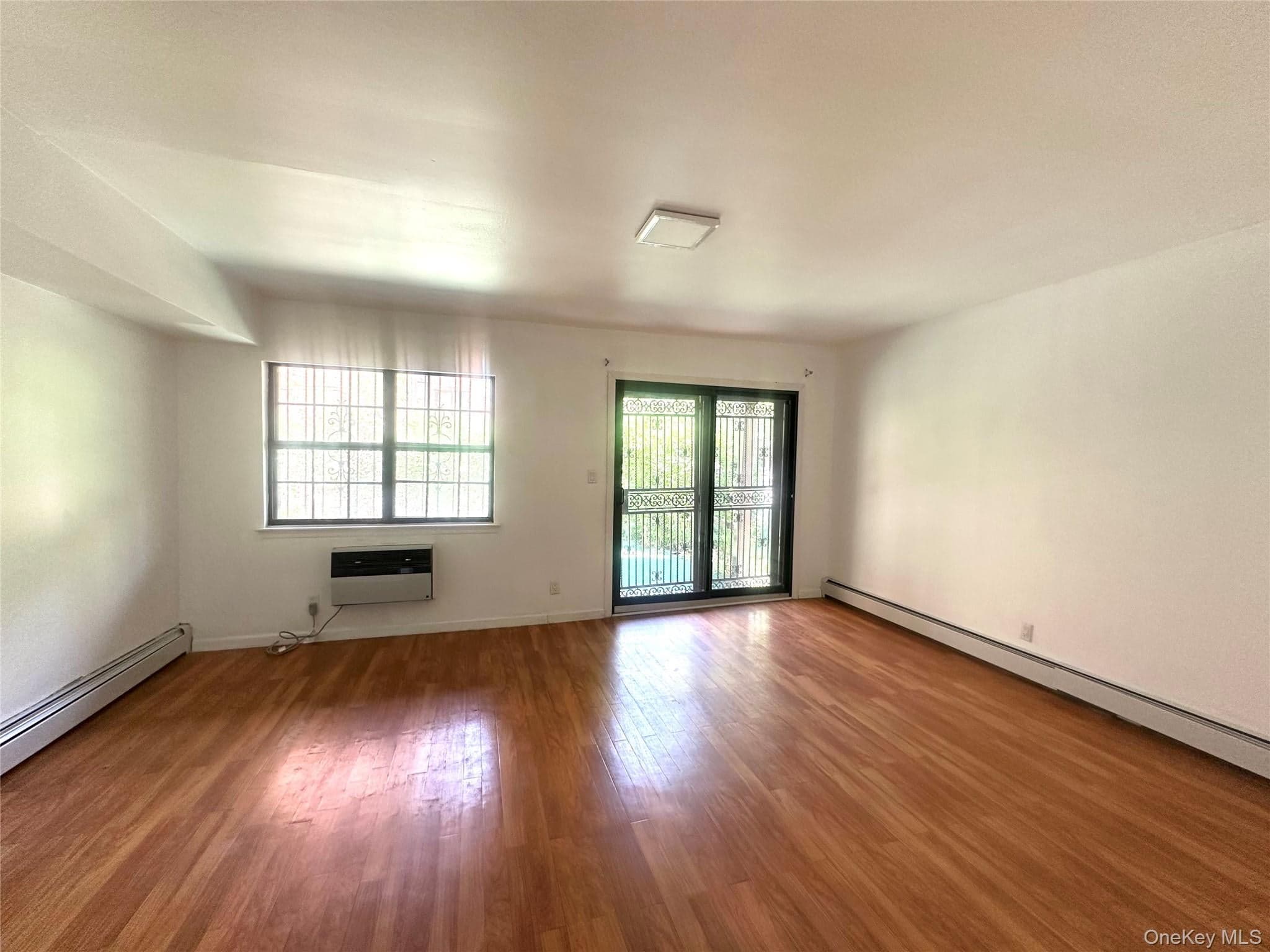120-25 Ketch Court Unit: 35 thumbnail 2