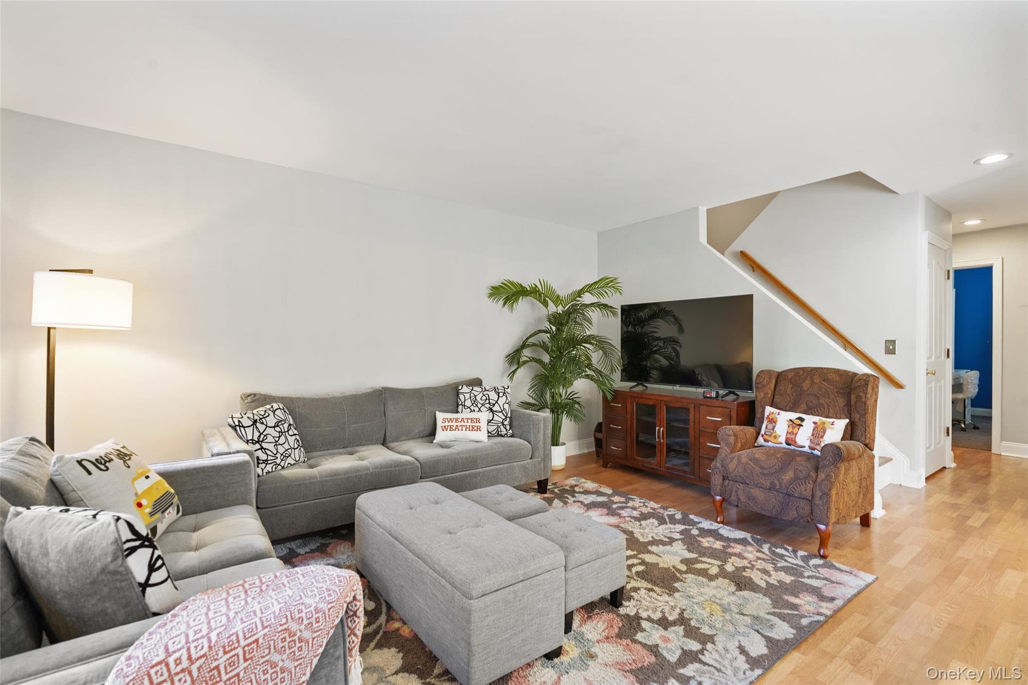 60 Pembrooke Court thumbnail 4