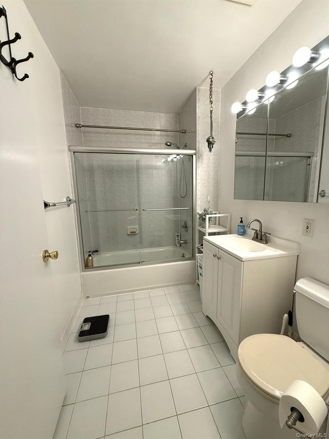 87-30 62 Avenue Unit: 101. thumbnail 4
