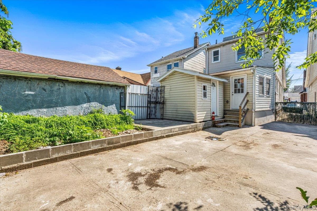 6134 Parsons Boulevard thumbnail 13