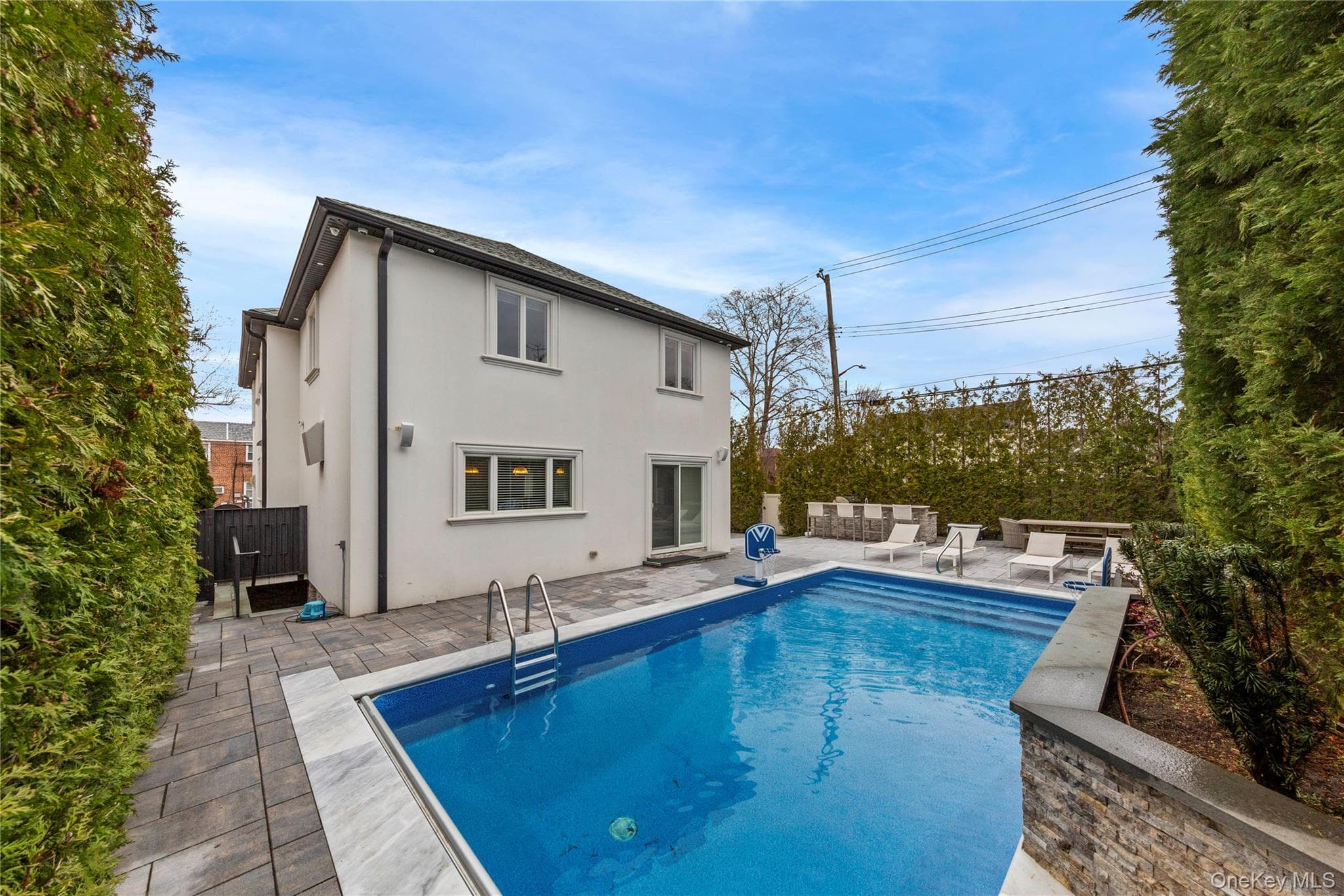 15496 Riverside Drive thumbnail 26