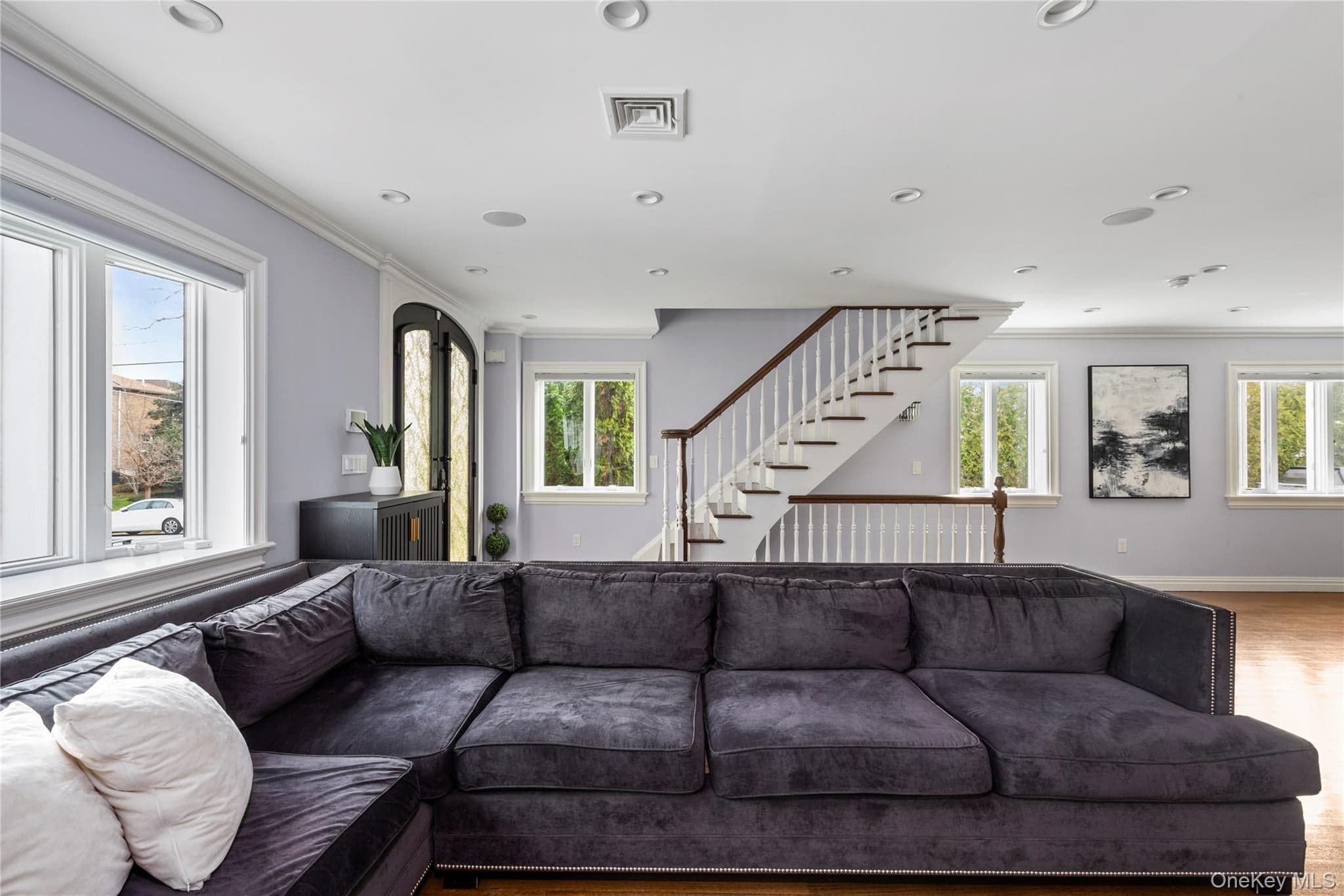 15496 Riverside Drive thumbnail 7