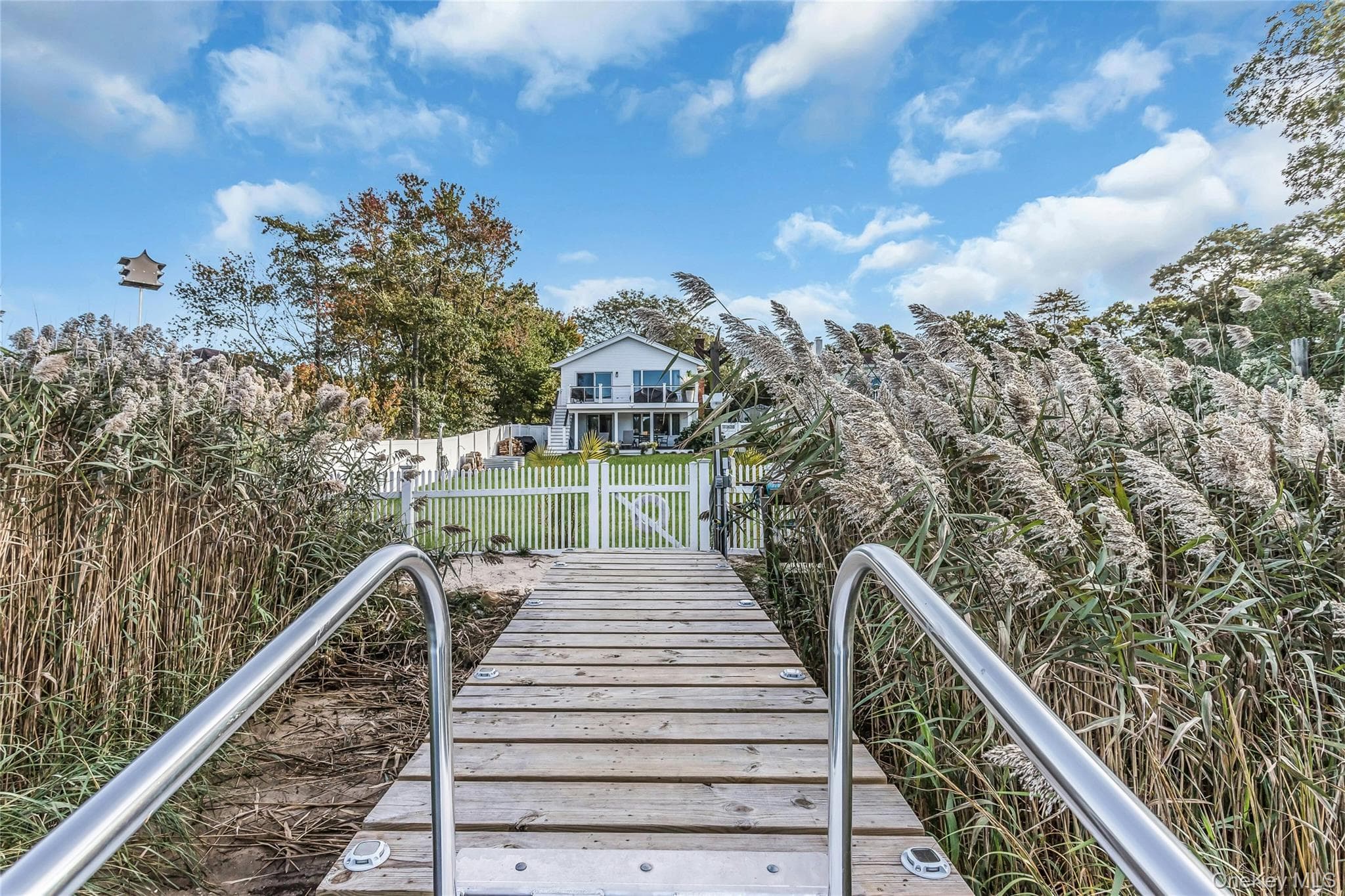 15 Riverside Avenue thumbnail 32