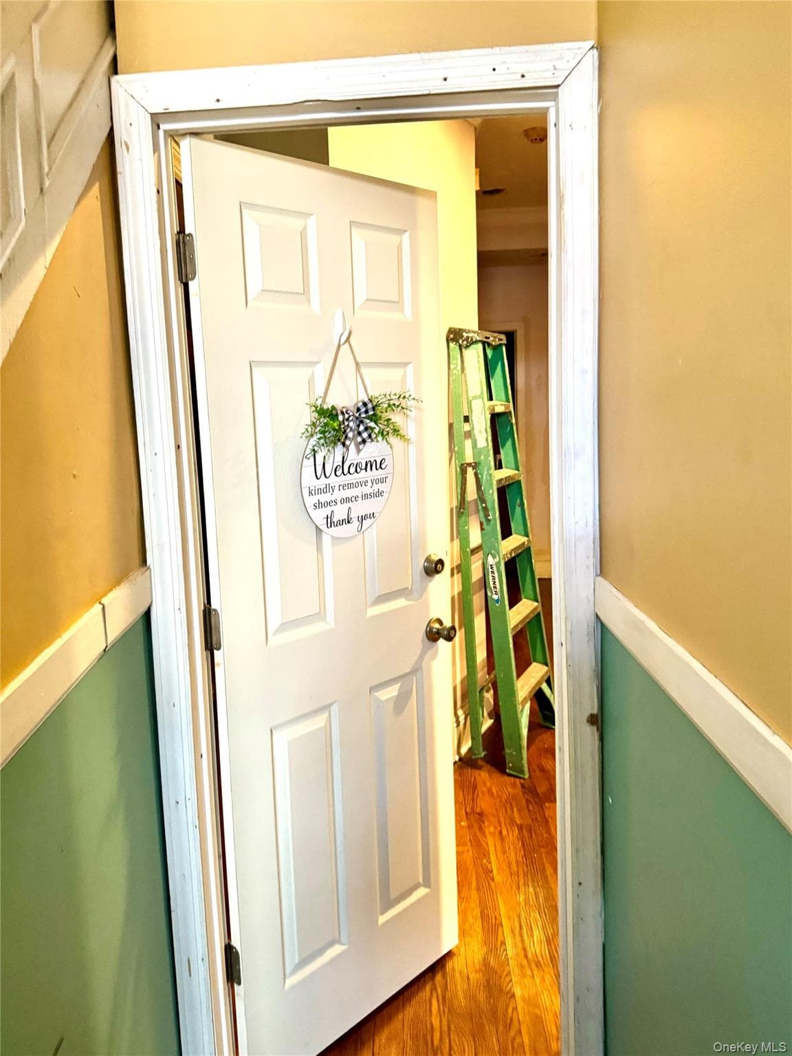 1538 Saint Marks Avenue thumbnail 3