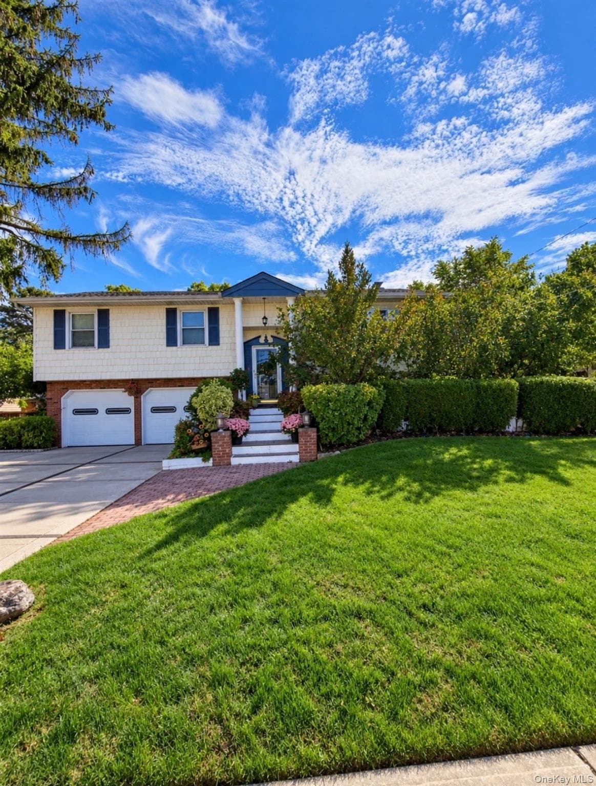 35 S Kennedy Drive, Centereach