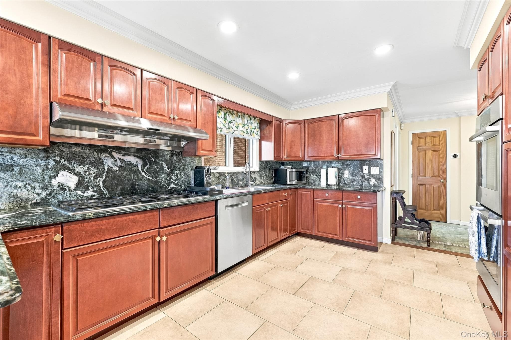 5315 Overbrook Street thumbnail 13