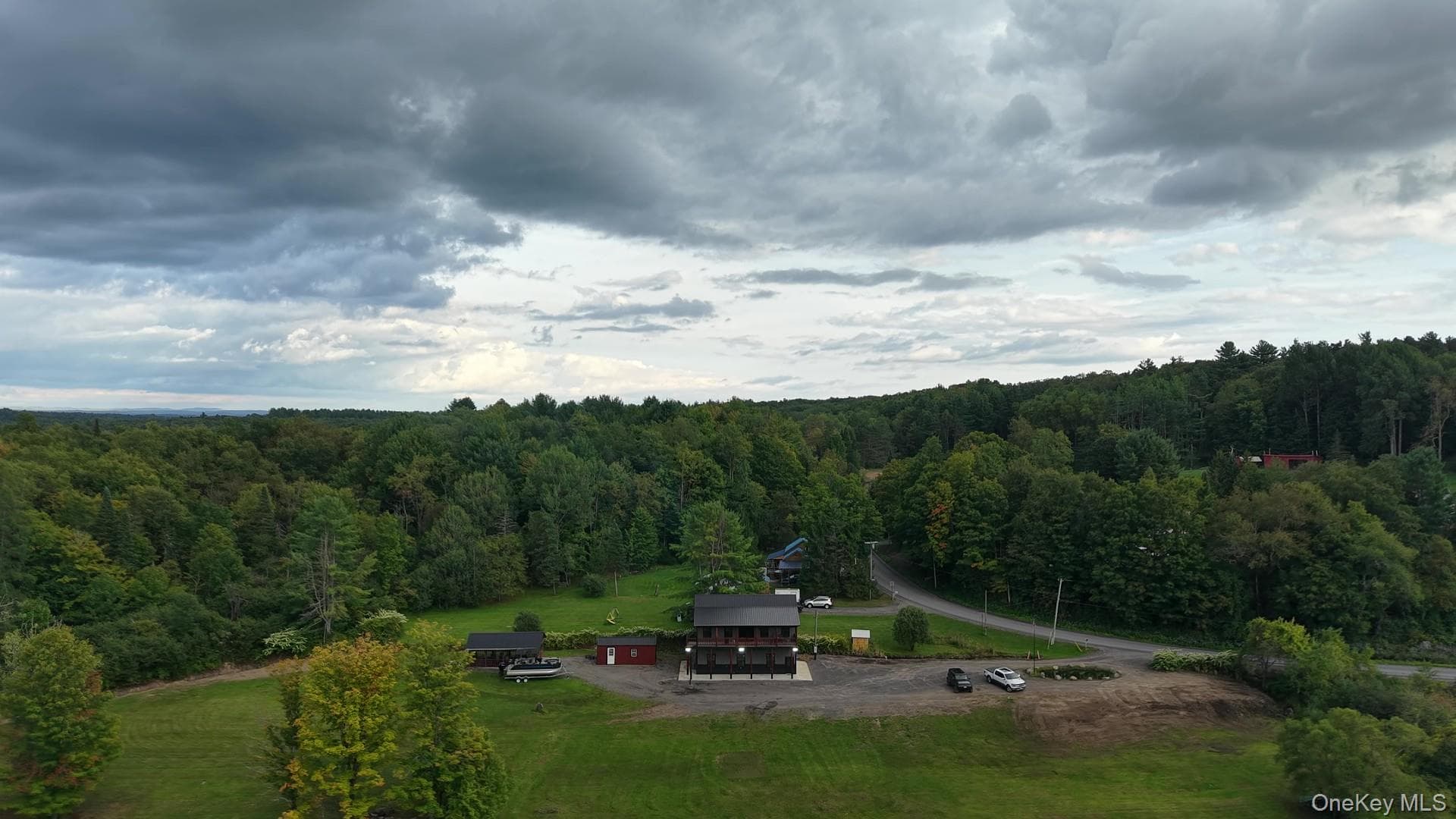 1452 Pardeeville Road thumbnail 8