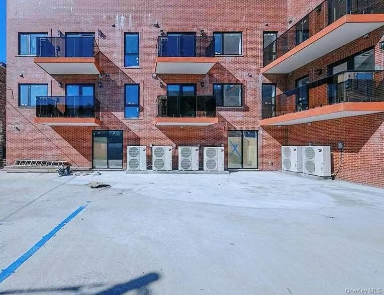 16502 Sanford Avenue thumbnail 14