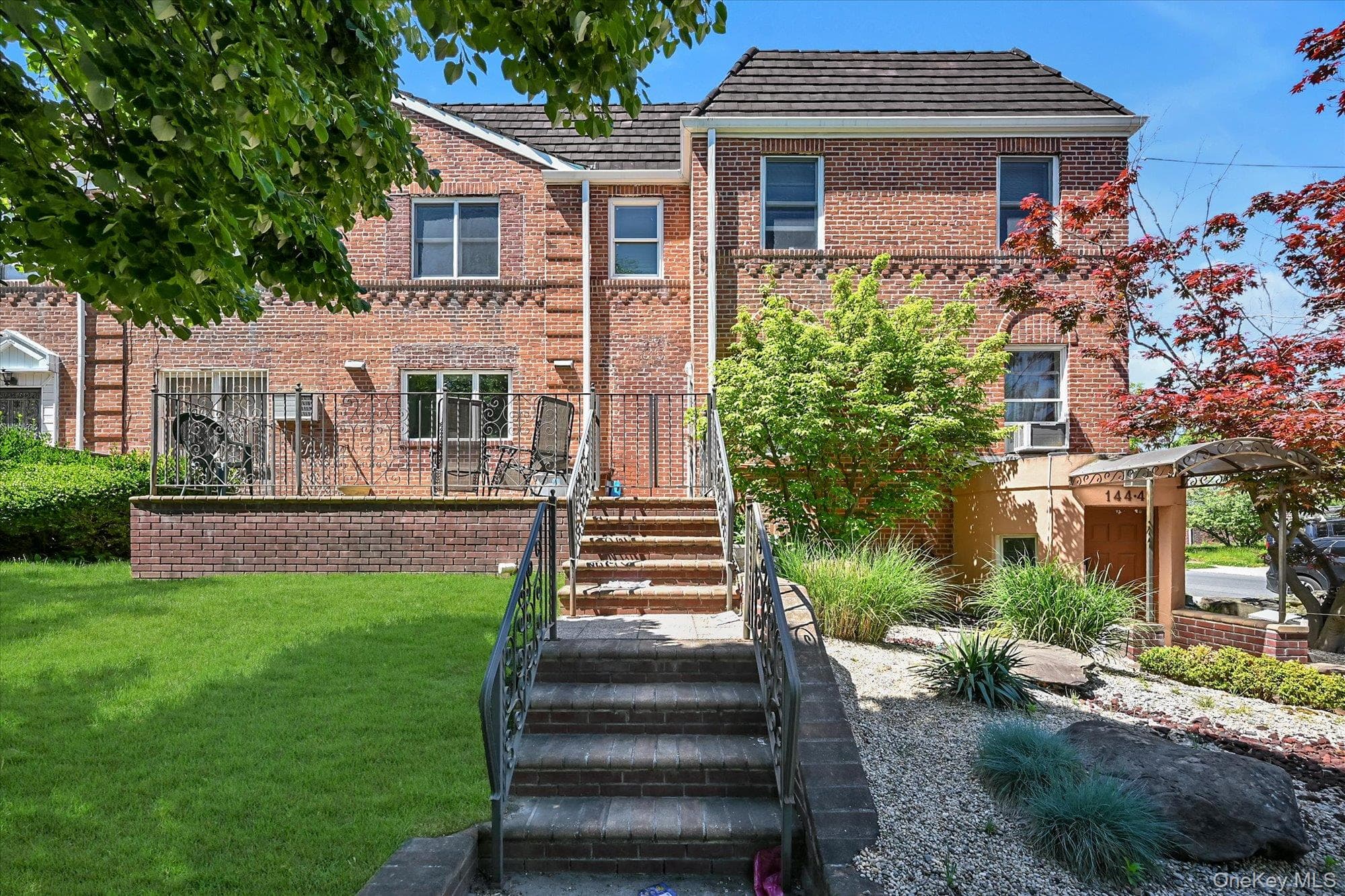 144-49 70th Avenue thumbnail 4