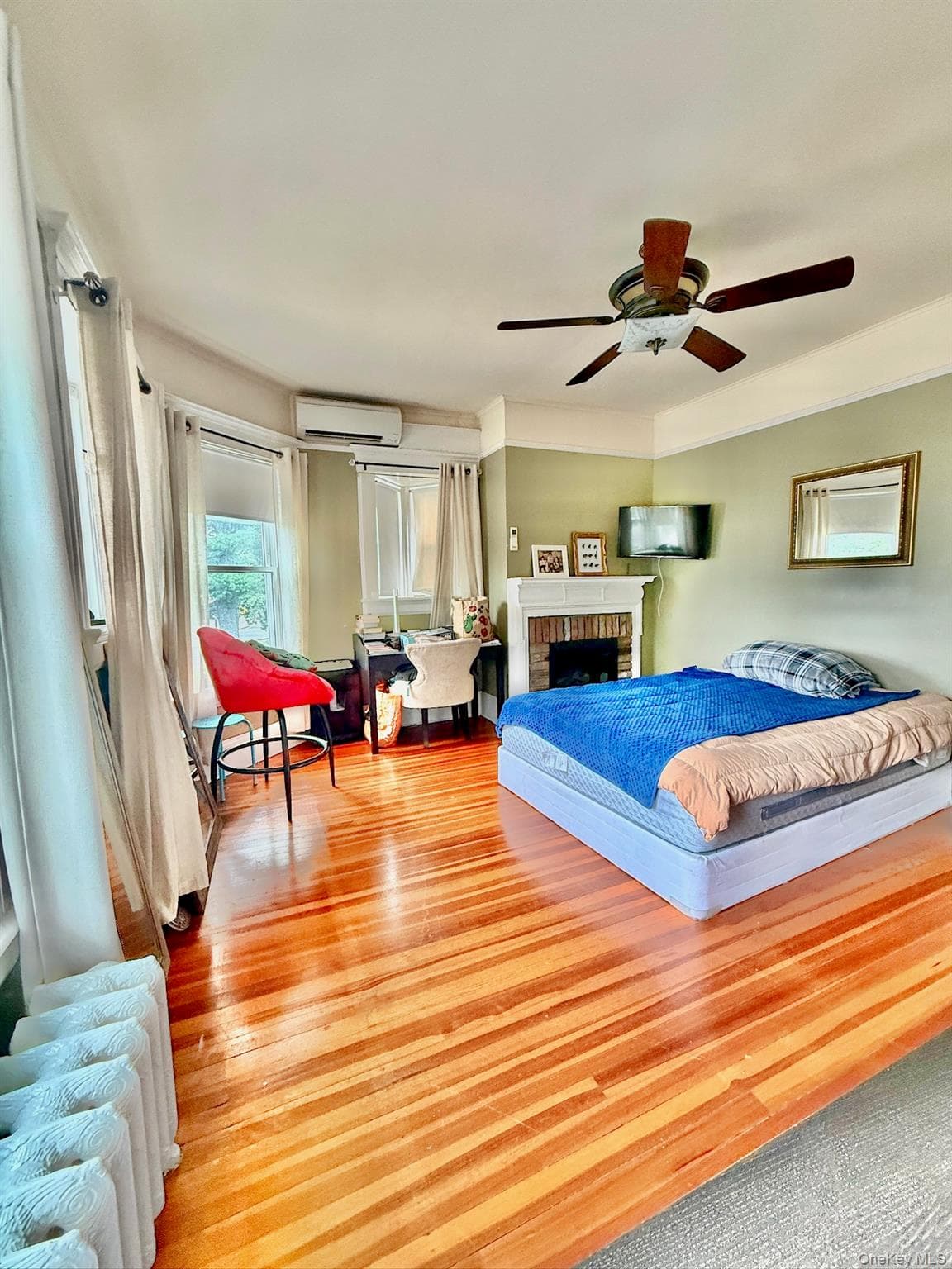 215 Maple Avenue thumbnail 18