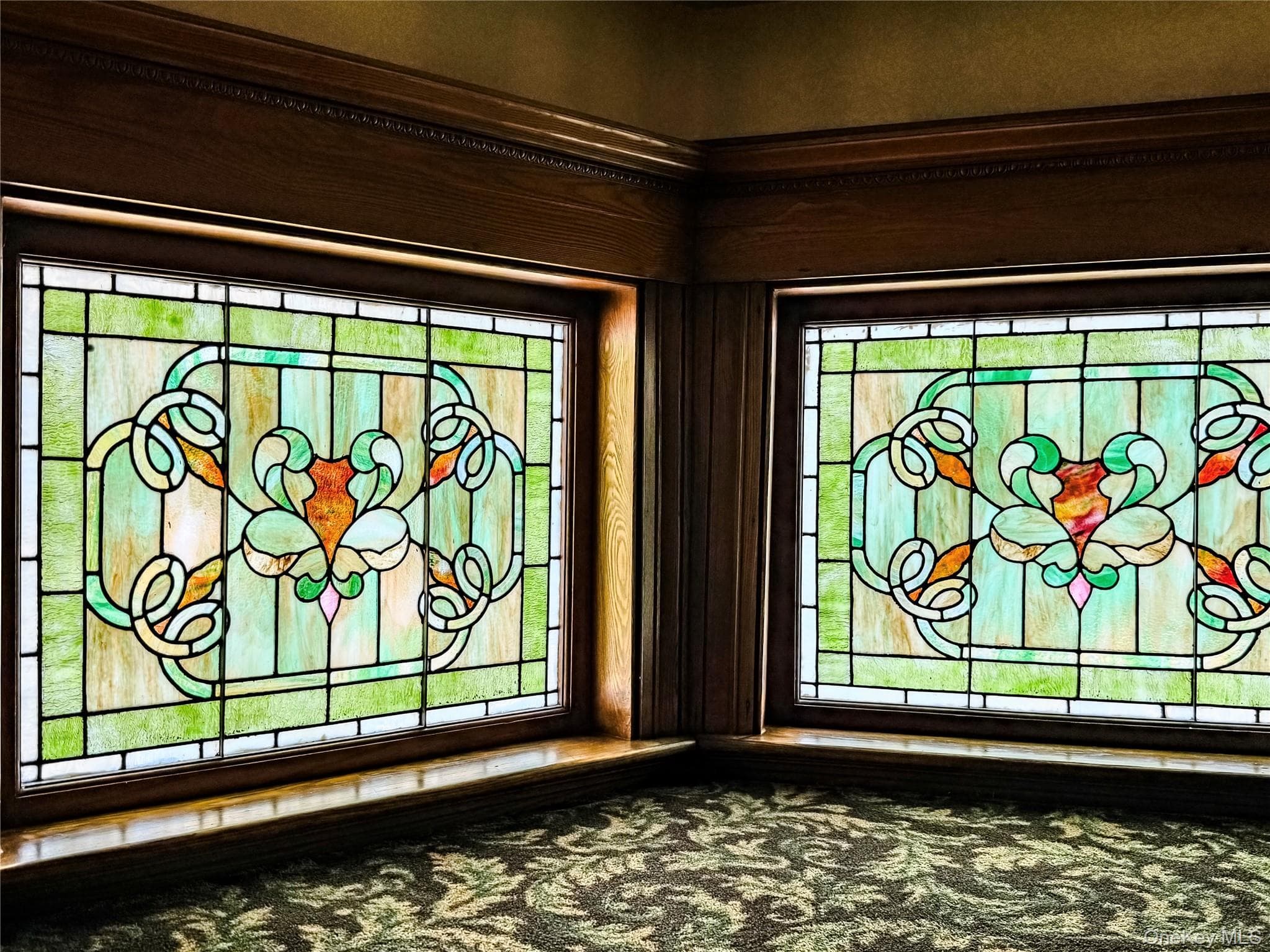 215 Maple Avenue thumbnail 15