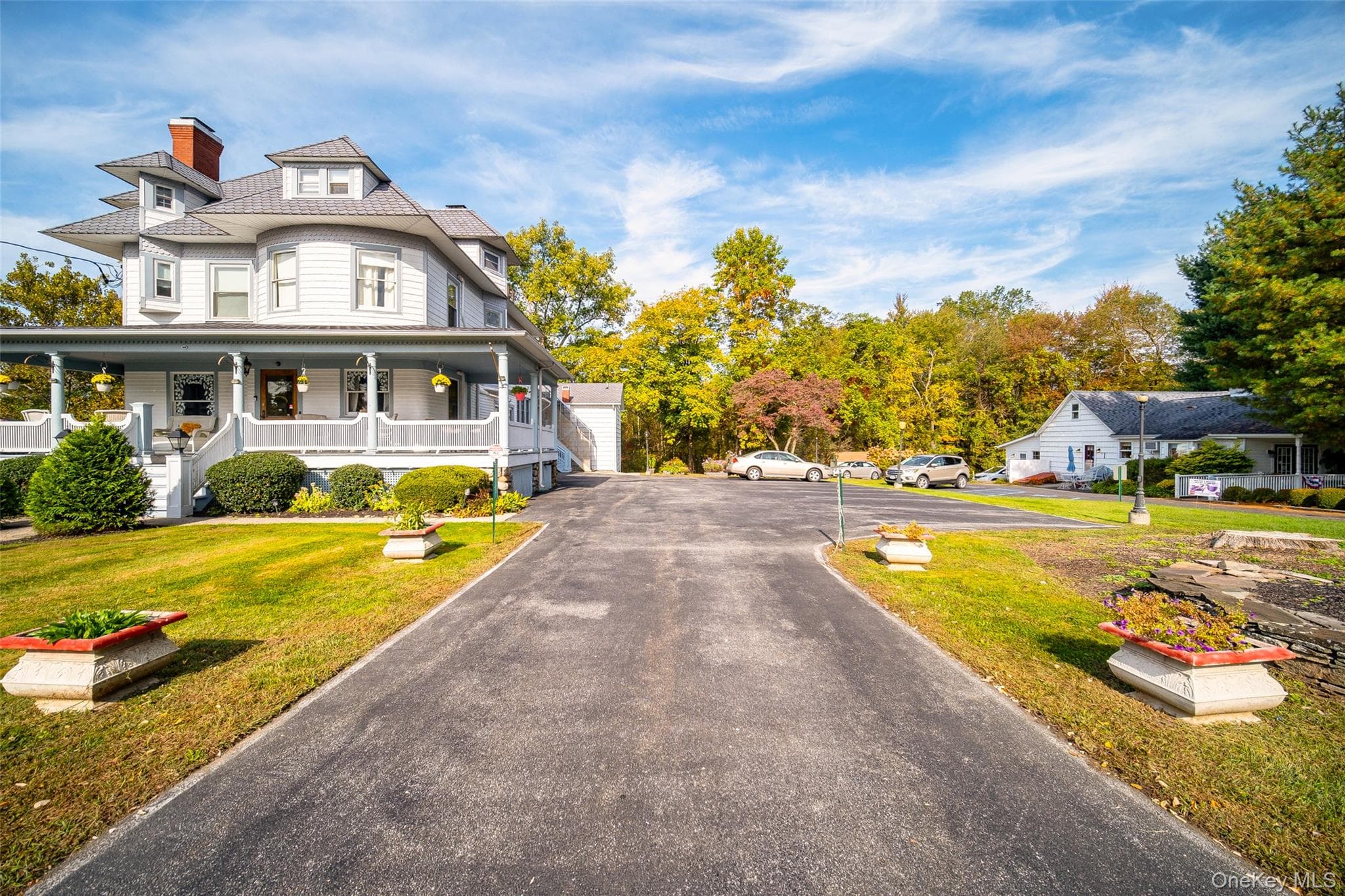 215 Maple Avenue thumbnail 50