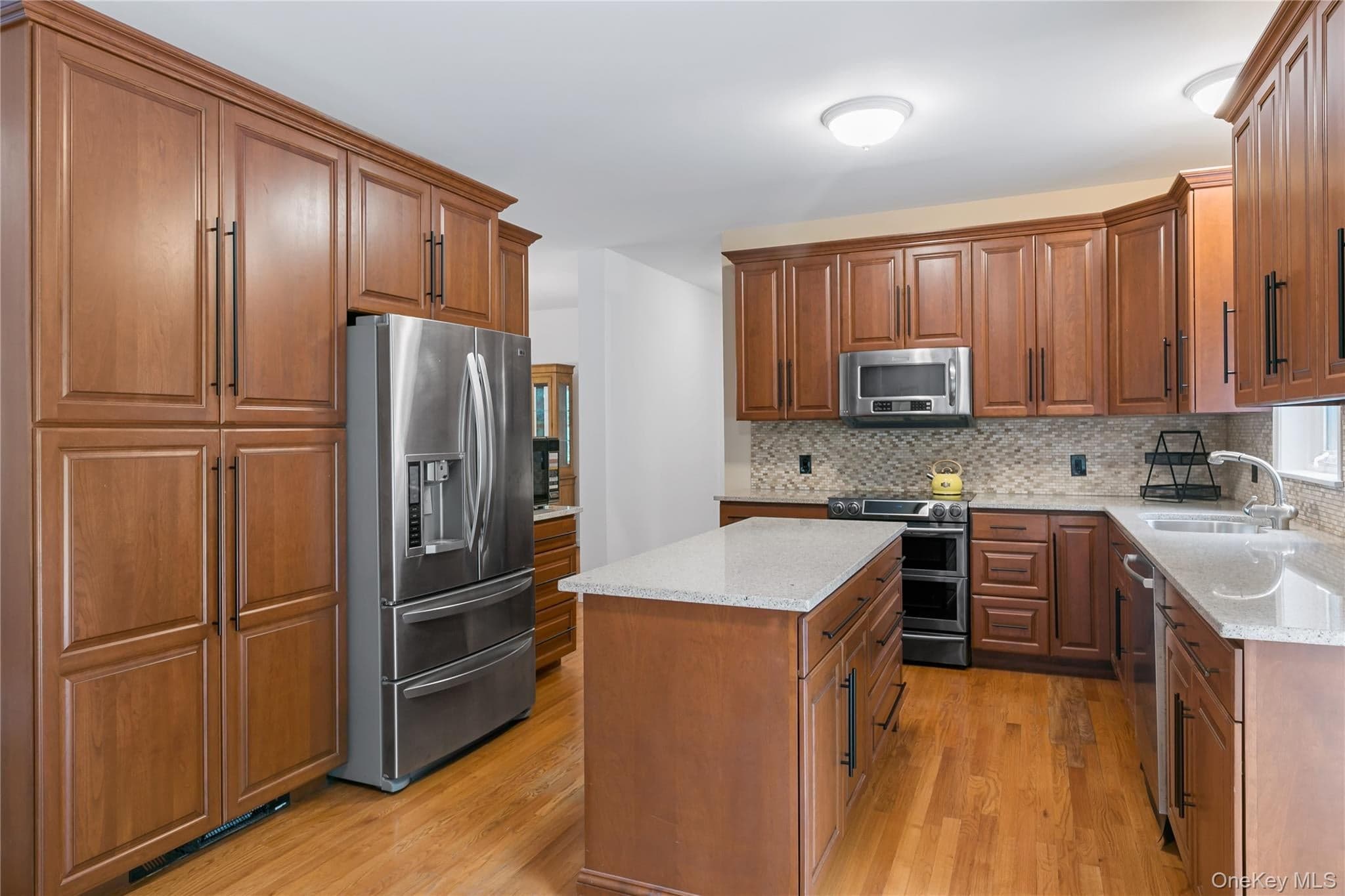 310 Avery Road thumbnail 11