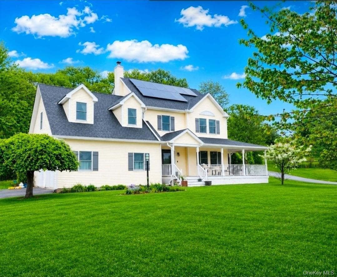 24 Robyn Drive, Marlboro