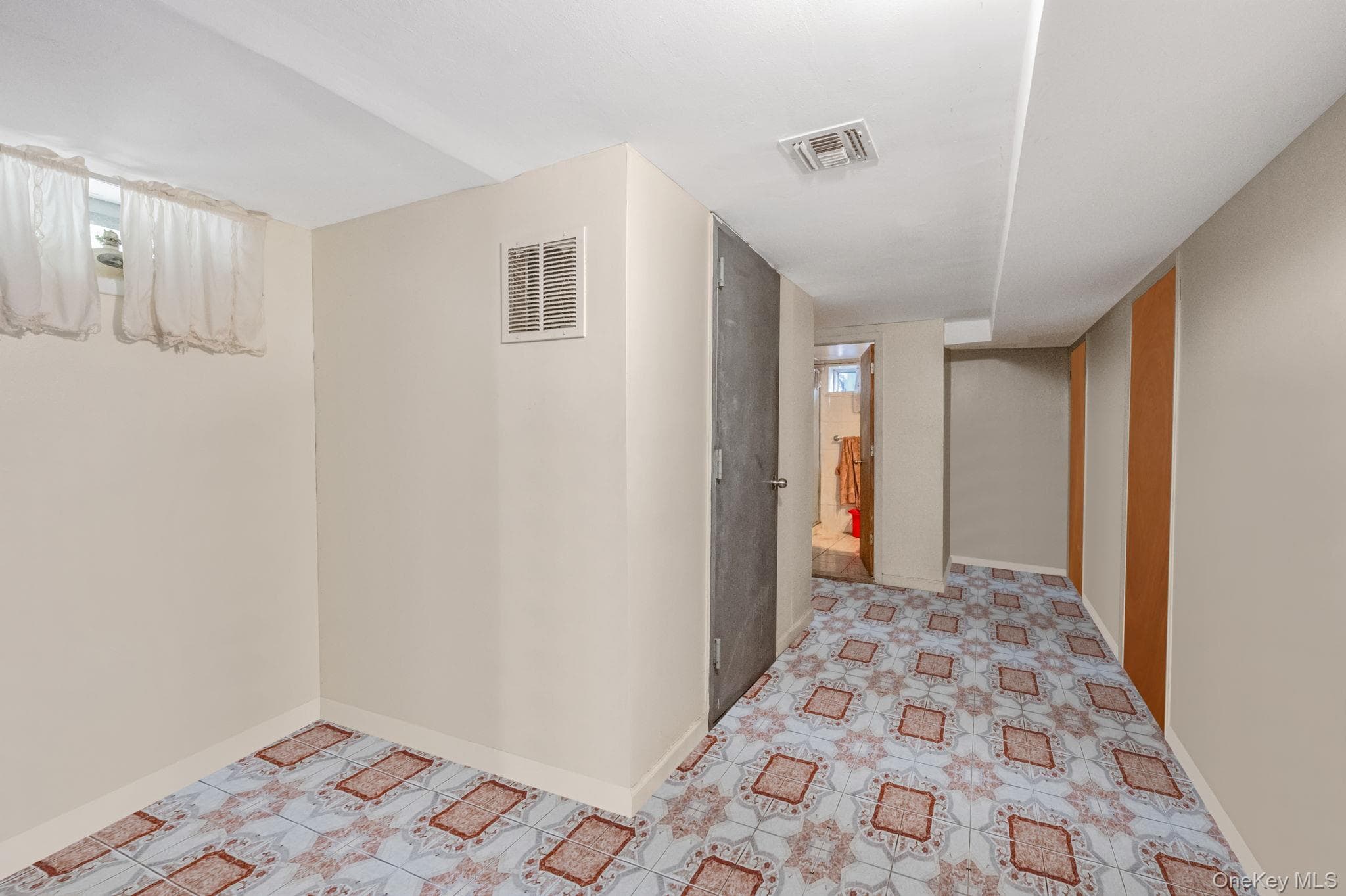 115-82 237th Street thumbnail 26