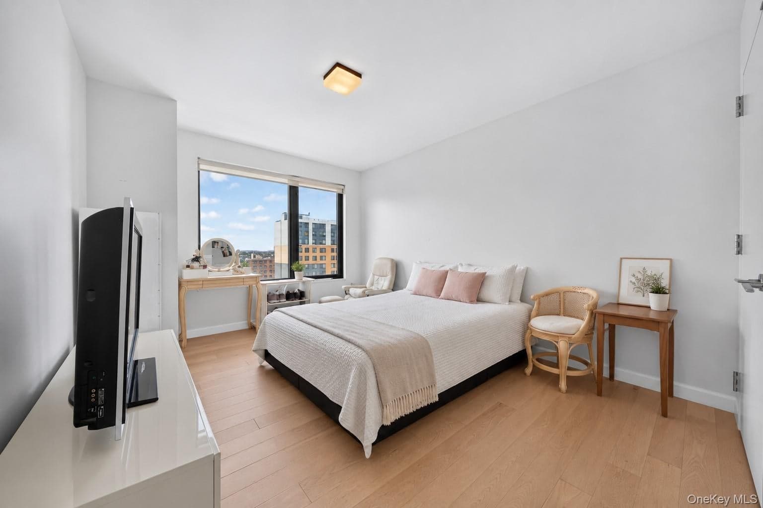 13835 39th Avenue Unit: 10H thumbnail 10