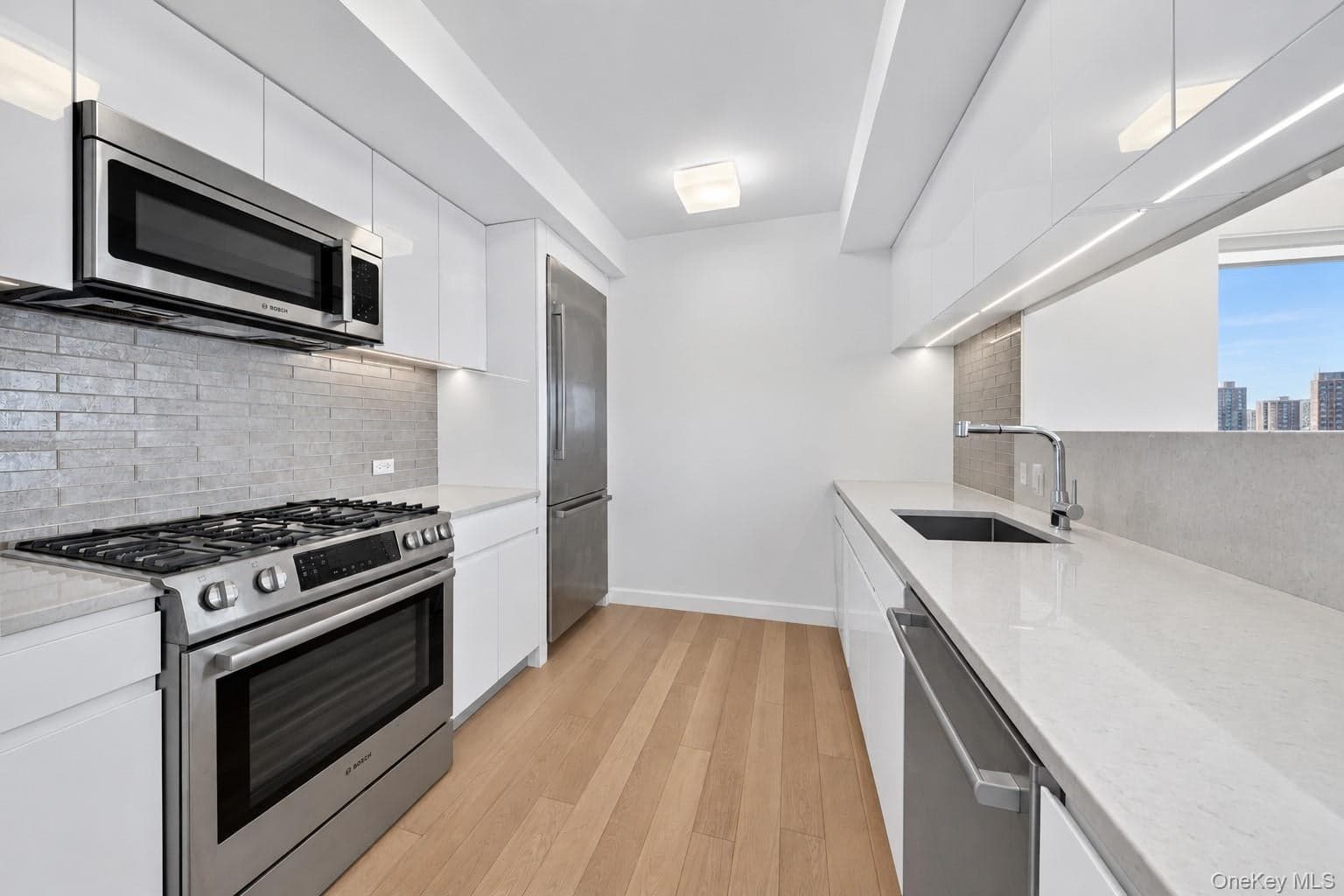 13835 39th Avenue Unit: 10H thumbnail 6