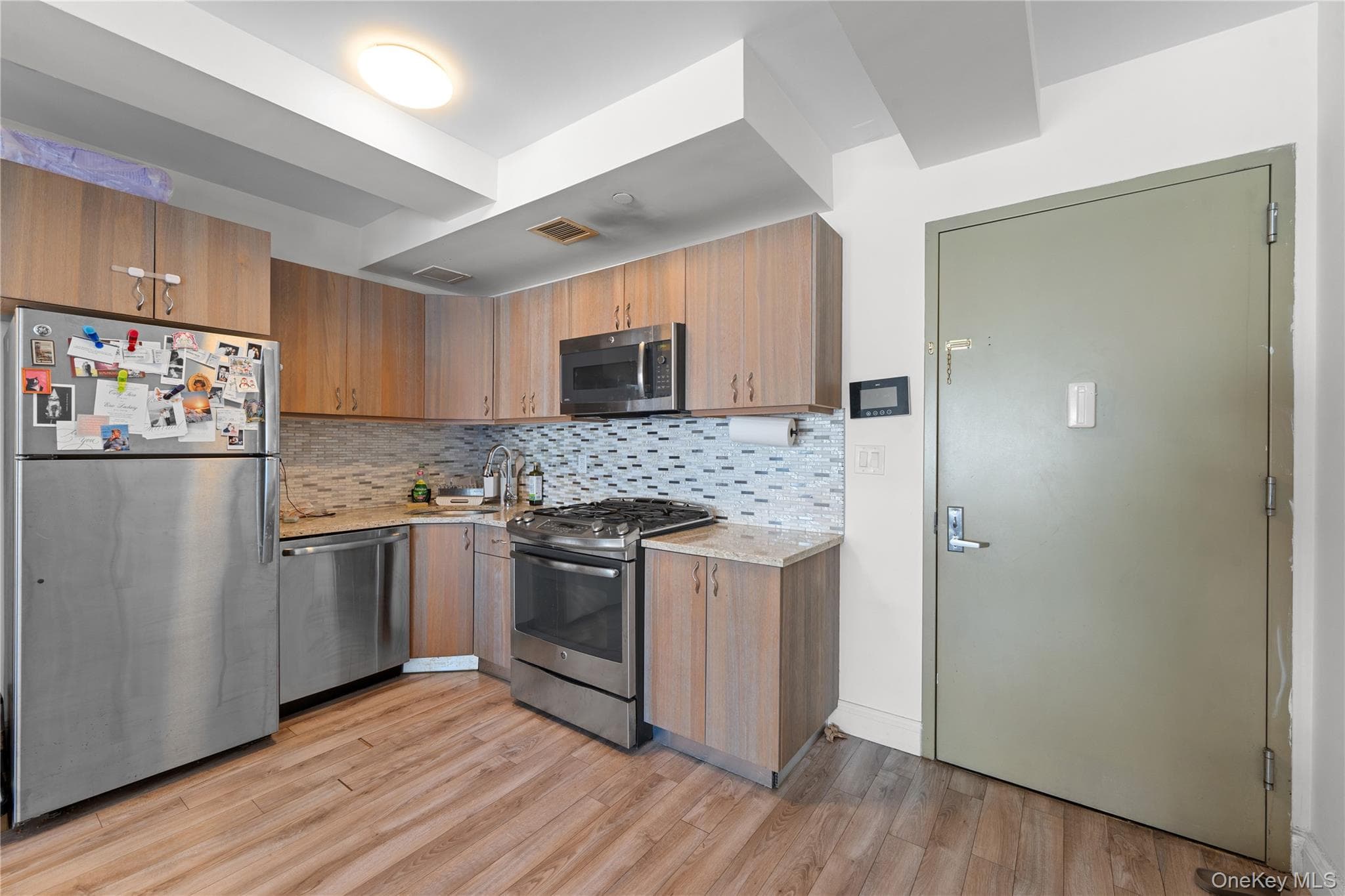 2818 Astoria Boulevard Unit: 602 thumbnail 4